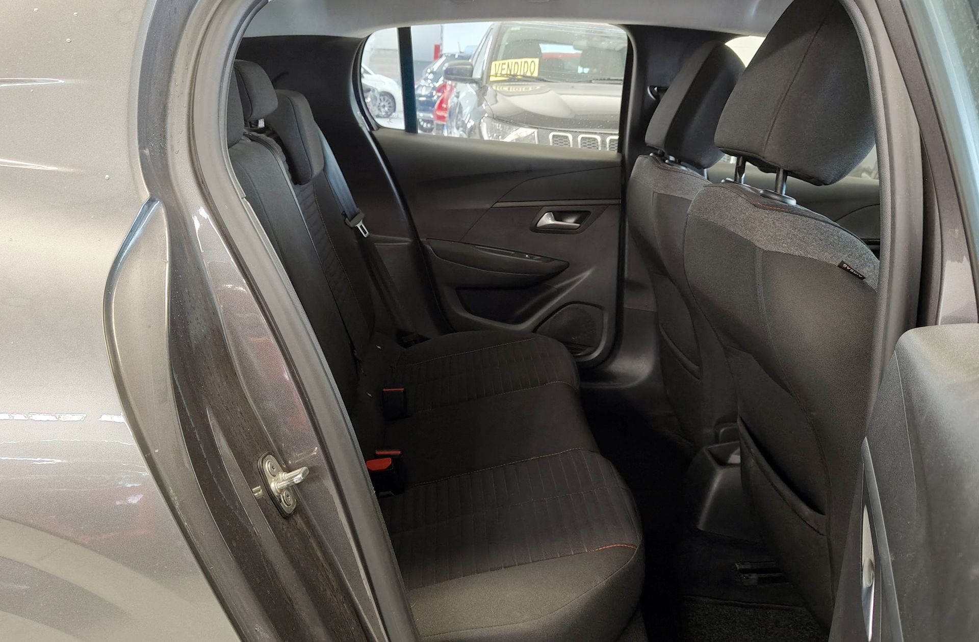 Peugeot 208 PureTech 100 Active Pack - foto 17