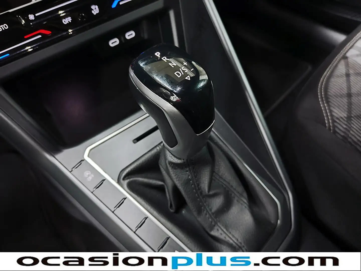 Foto Volkswagen Polo Volkswagen Polo R-Line 1.0 TSI (110 CV) DSG