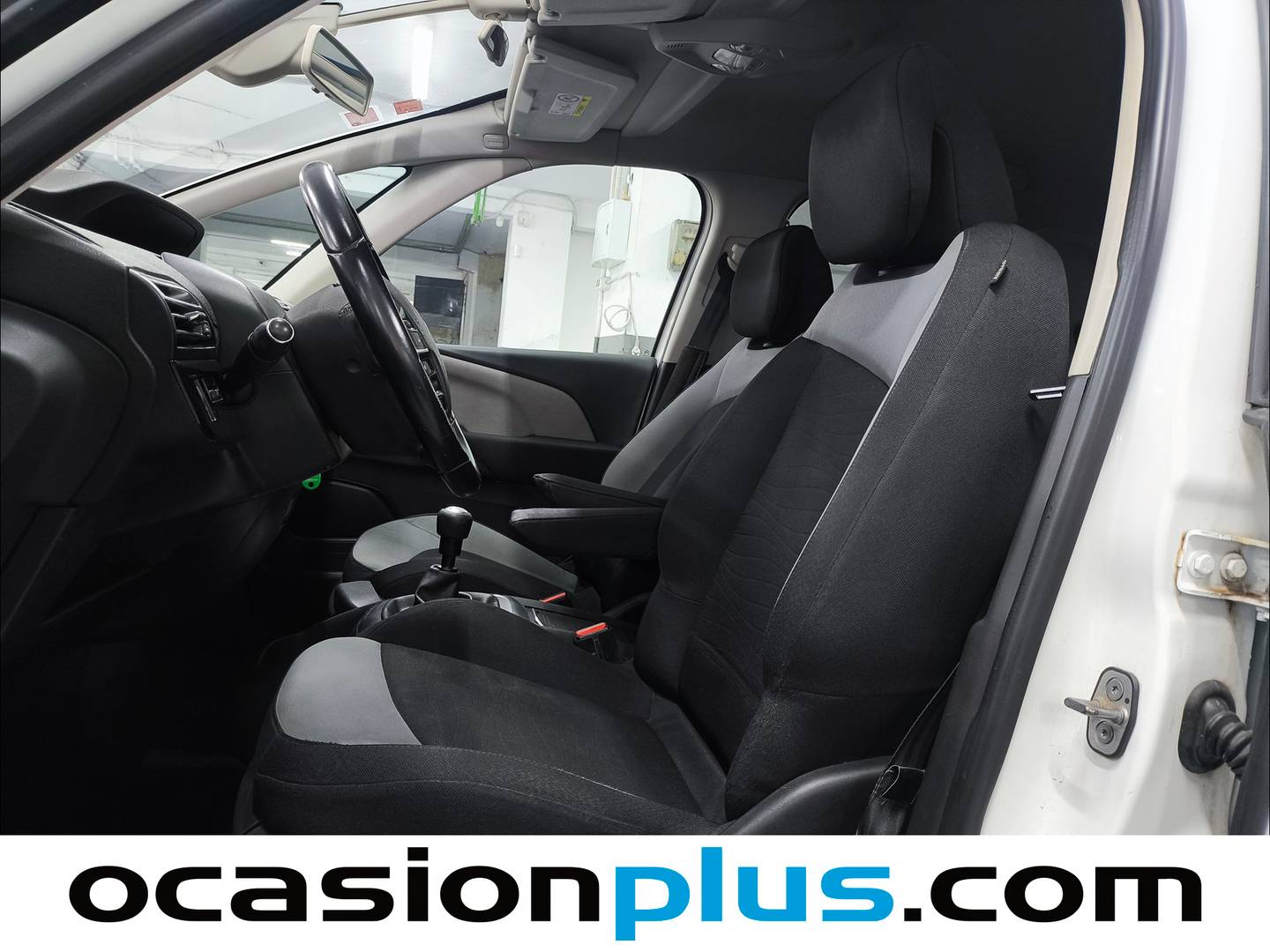 Foto asientos delanteros Citroën C4 Picasso Citroën C4 Picasso PureTech 130 S&S Feel (130 CV)