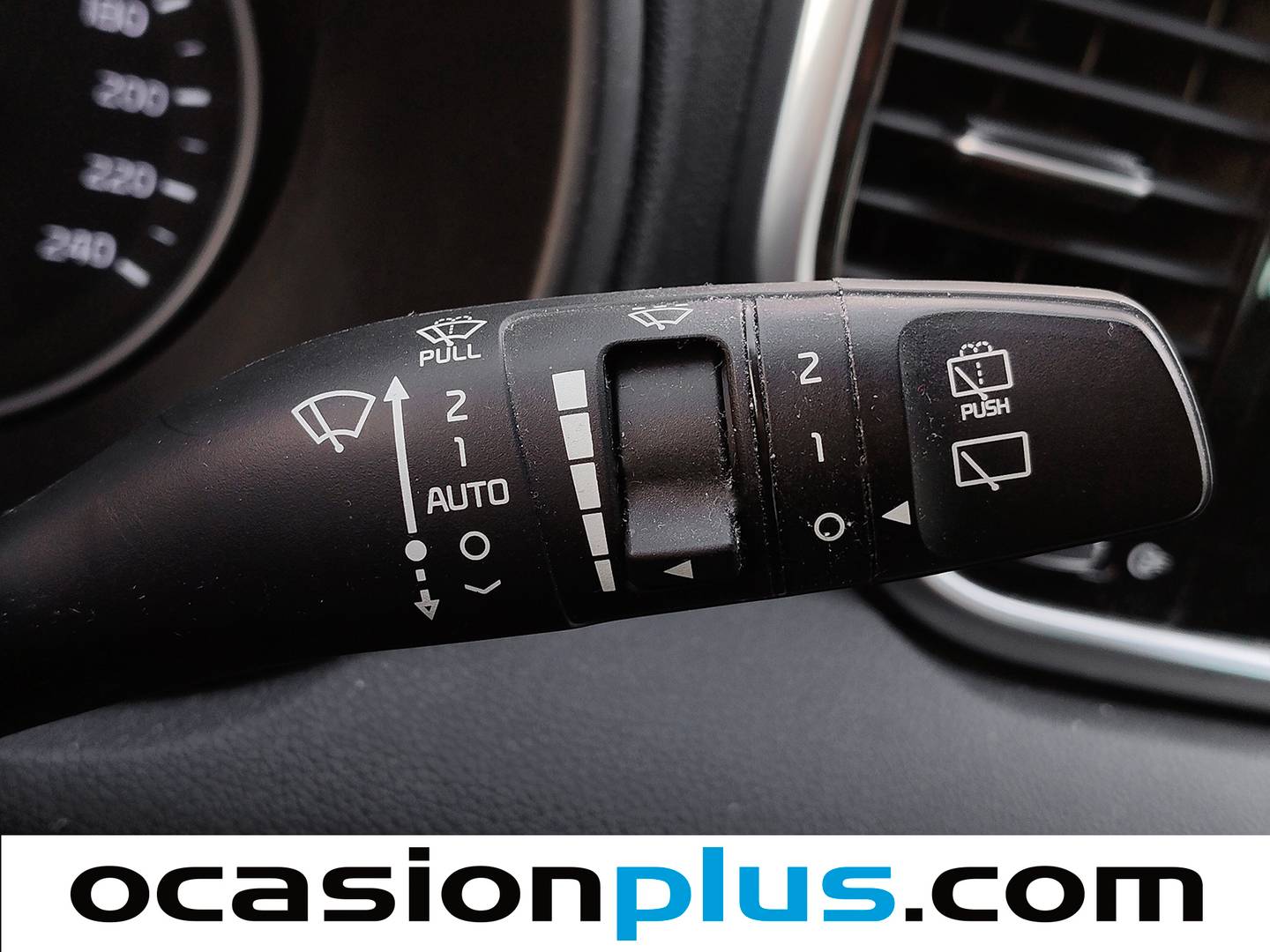 Accesorios del KIA Sportage KIA Sportage 1.6 CRDi MHEV Drive Plus 4x2 (115 CV)