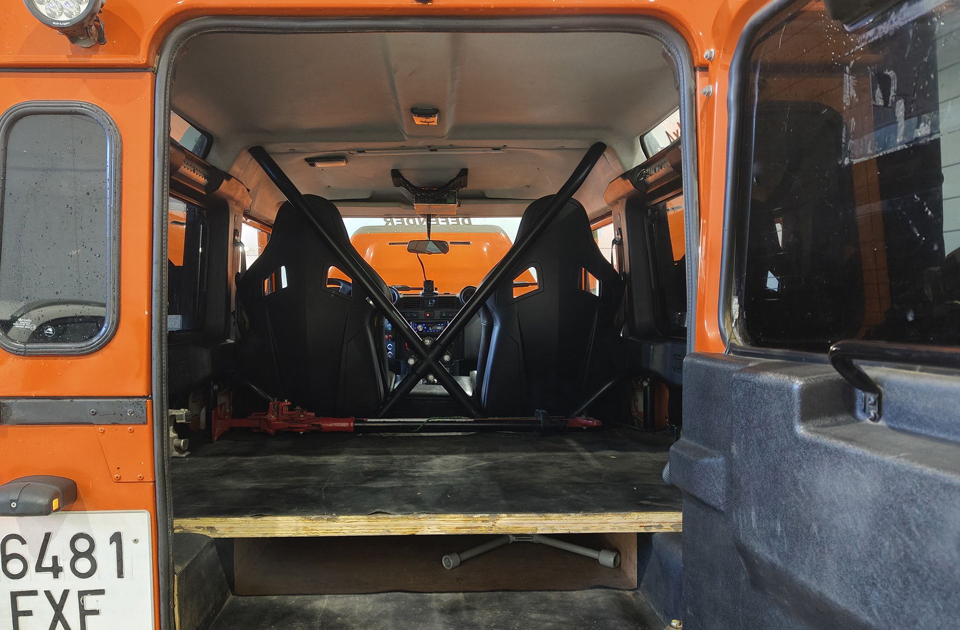 Land Rover Defender Comercial 90 SW E - foto 14