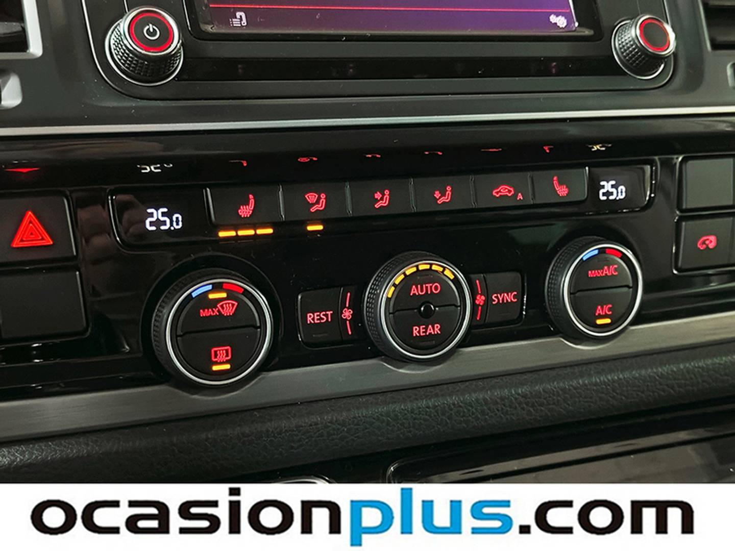 Foto Volkswagen Multivan Volkswagen Multivan Premium Batalla Corta 2.0 TDI BMT 7 plazas (198 CV) DSG