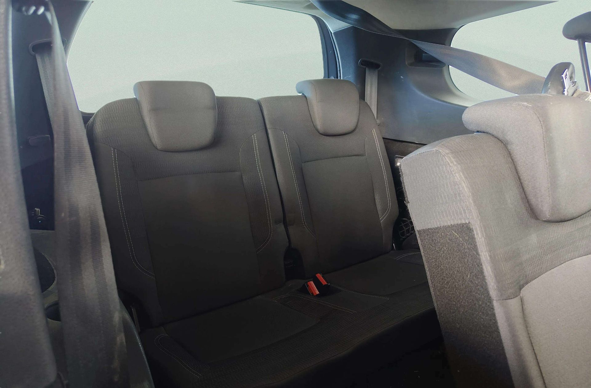 Dacia Lodgy Laureate TCe 7 plazas - foto 6