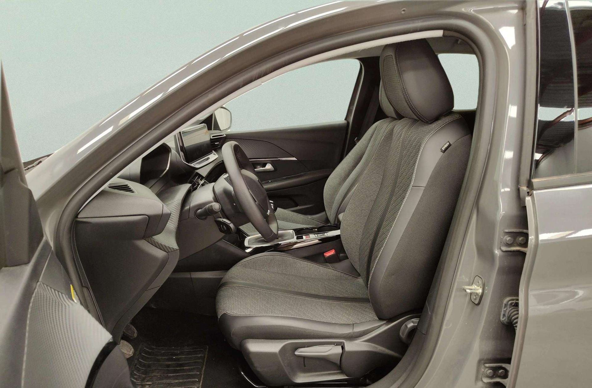 Peugeot 208 PureTech 100 Allure - foto 13