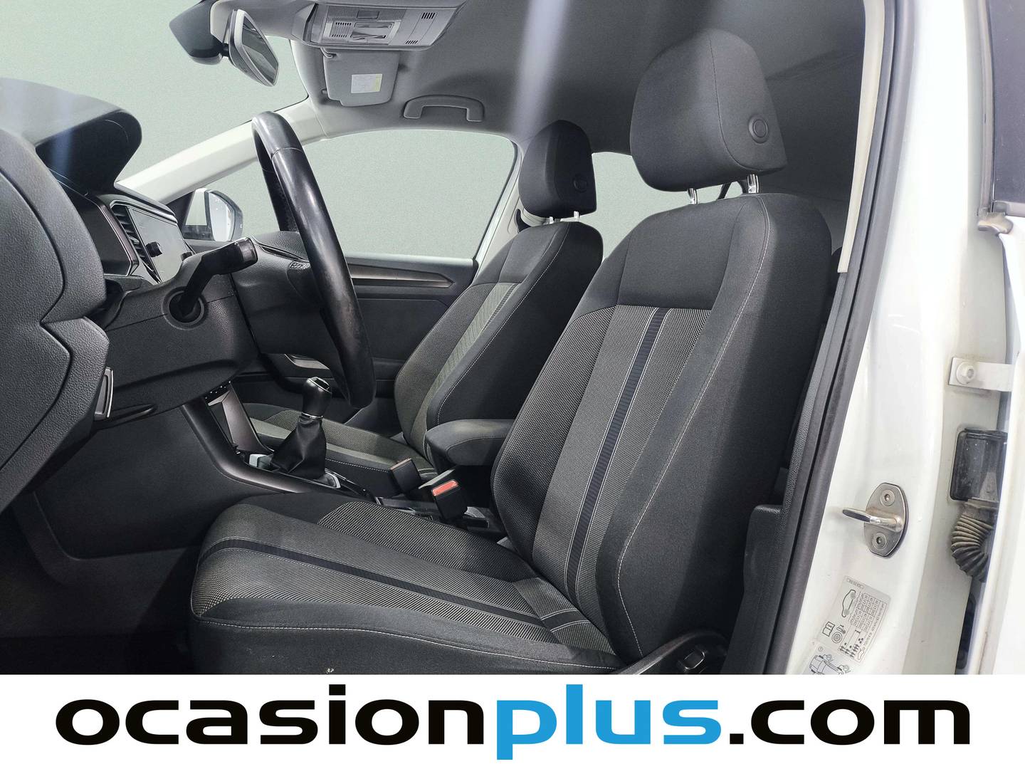 Foto asientos delanteros Volkswagen T-Roc Volkswagen T-Roc Advance 1.0 TSI (115 CV)