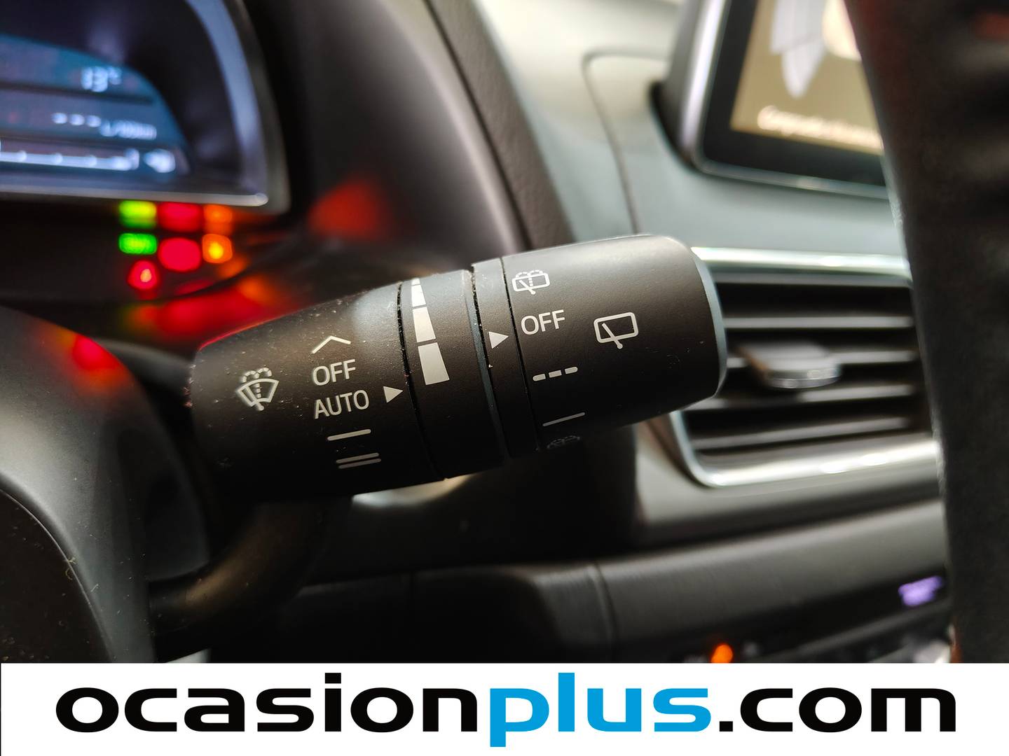 Mazda Mazda3 Mazda Mazda 3 1.5 DE Luxury (105 CV) al mejor precio