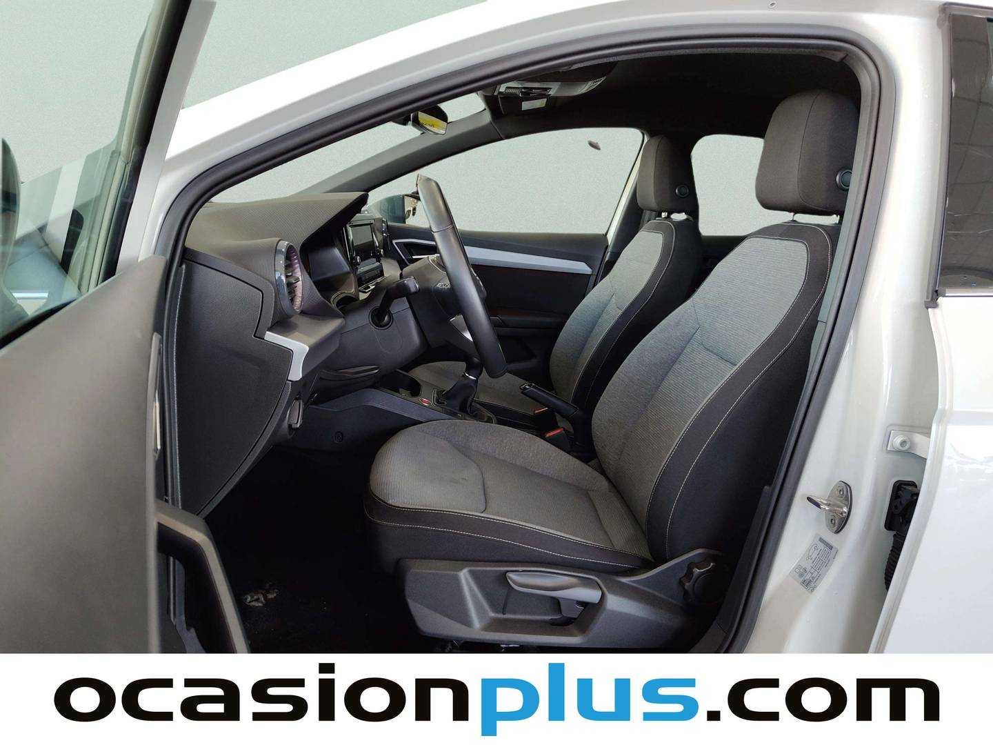 Foto asientos delanteros Seat Ibiza Seat Ibiza 1.0 TSI S&S Xcellence (115 CV)