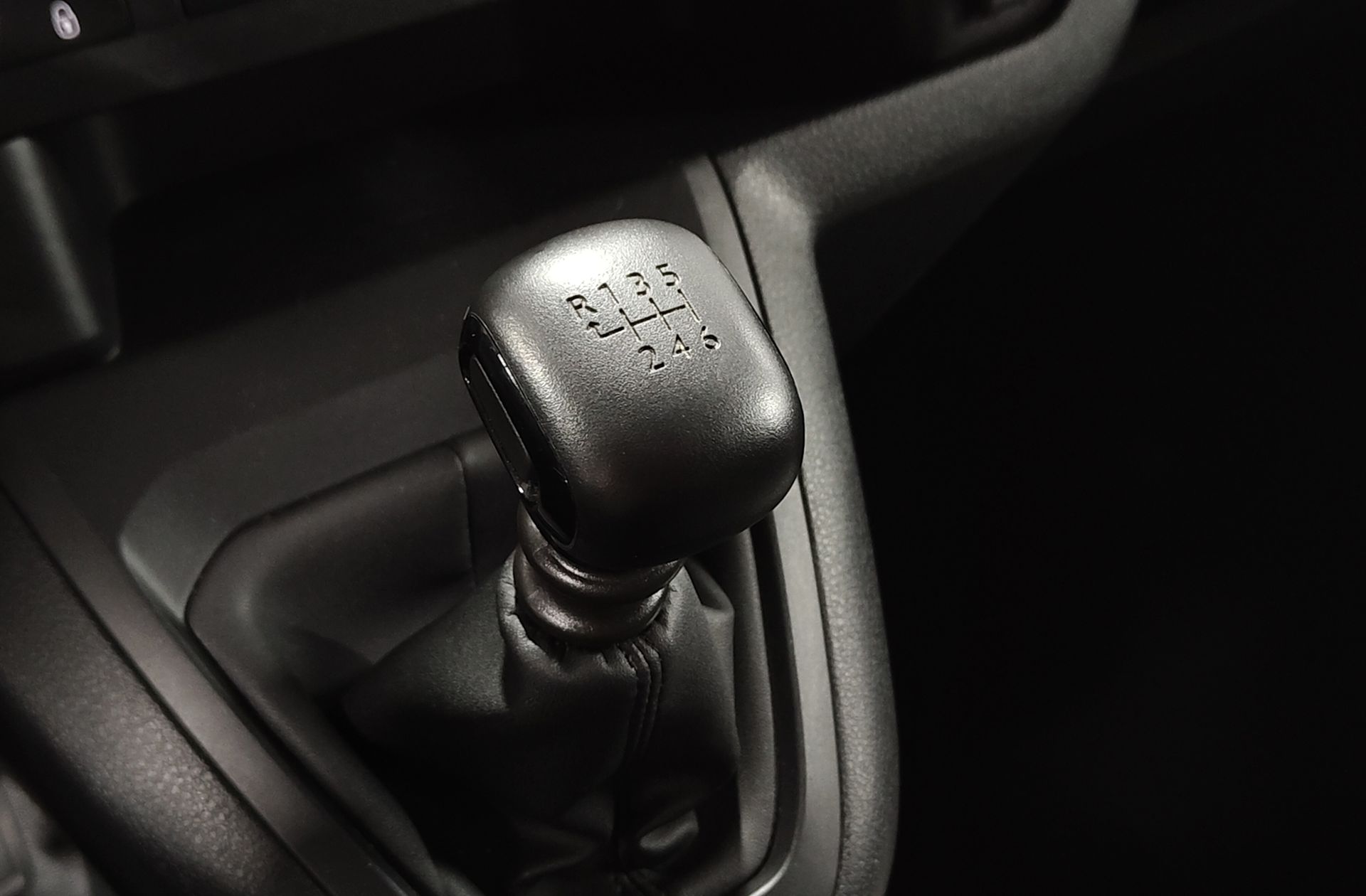 Toyota Proace Verso 2.0D VX Shuttle 9 plazas - foto 5