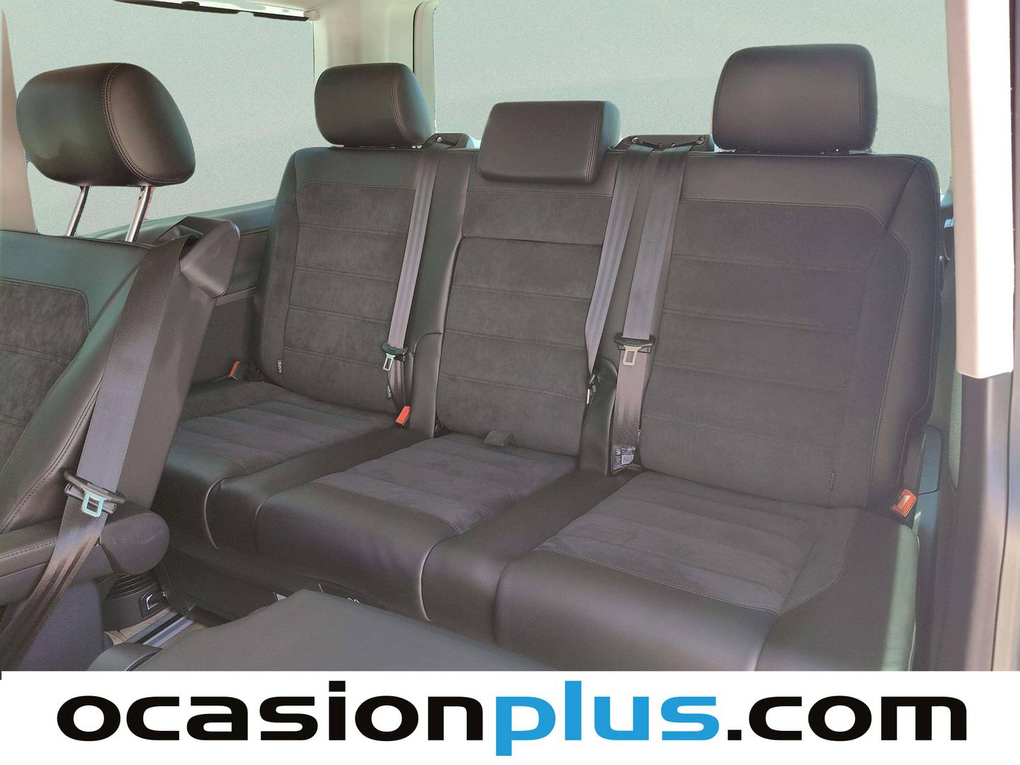 Foto asientos delanteros Volkswagen Multivan Volkswagen Multivan Premium Batalla Corta 2.0 TDI BMT (150 CV) DSG 7 Plazas