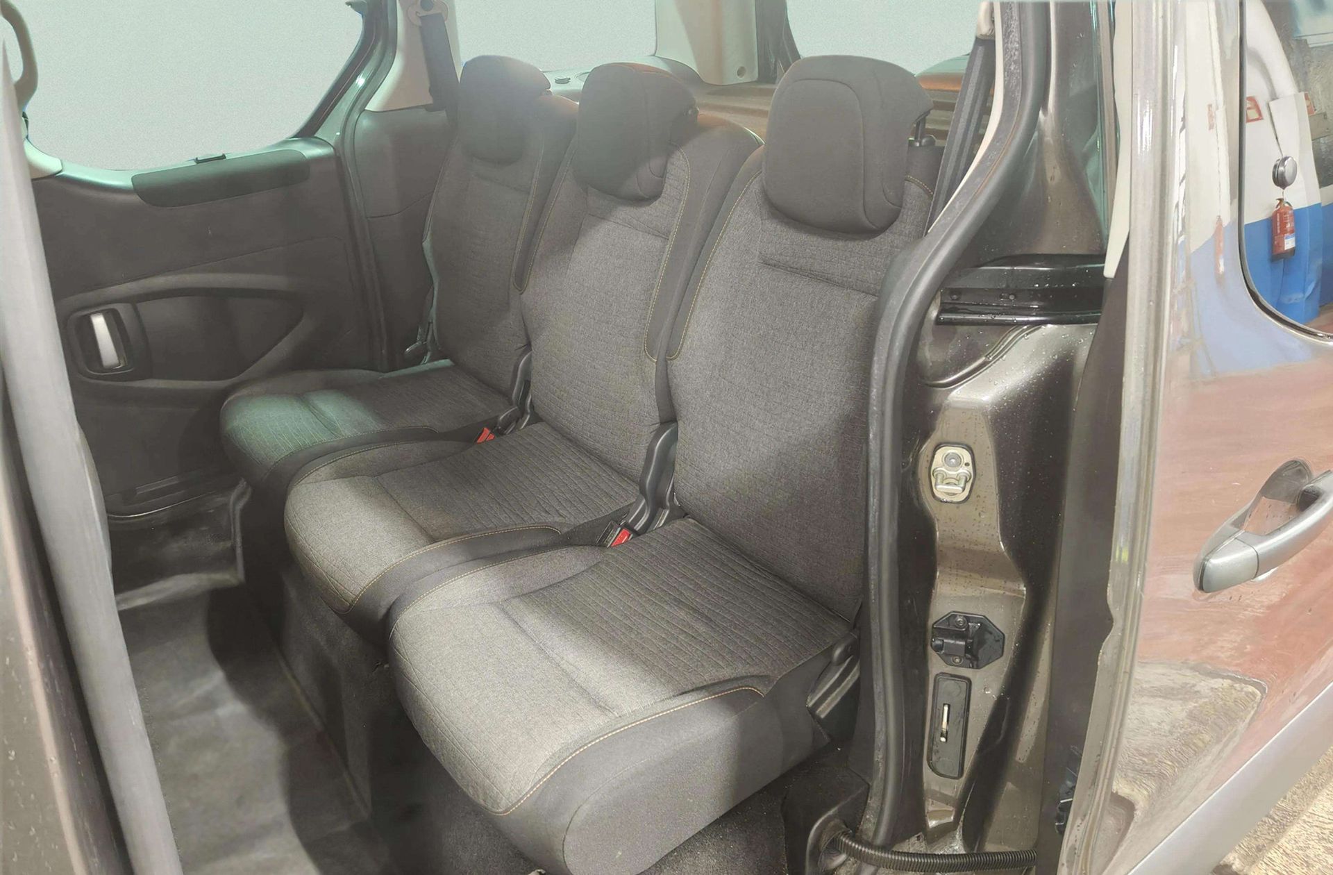 Citroën Berlingo Combi PureTech 110 20 Aniversario - foto 13