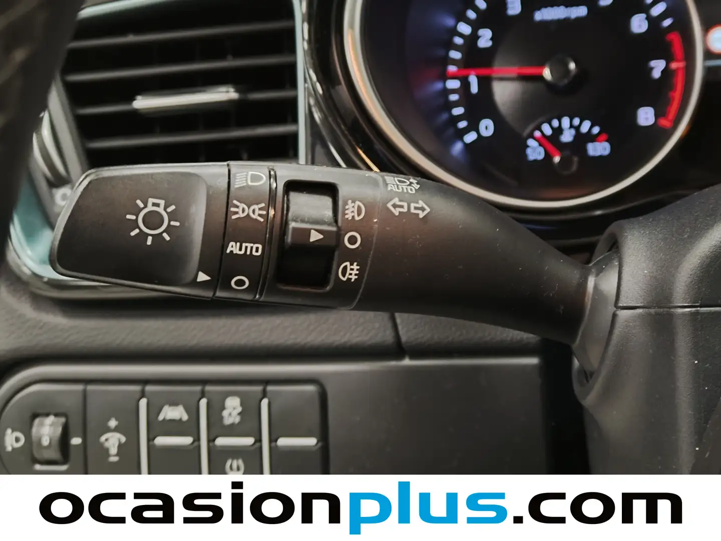 Foto KIA Ceed Tourer Kia Ceed Tourer 1.0 MHEV Style Edition DCT (100 CV)