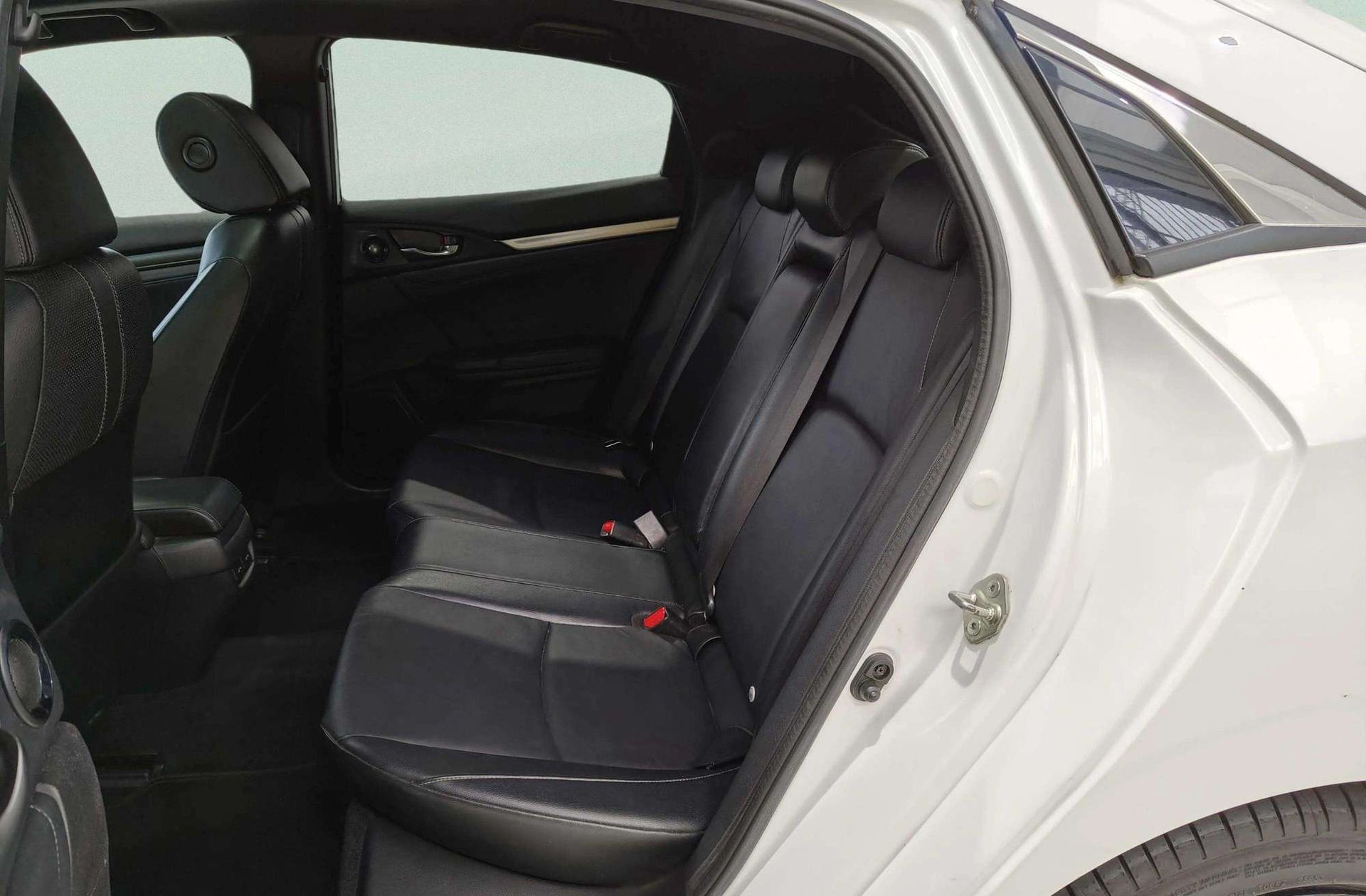 Honda Civic 1.0 I-VTEC Turbo Executive Premium - foto 16