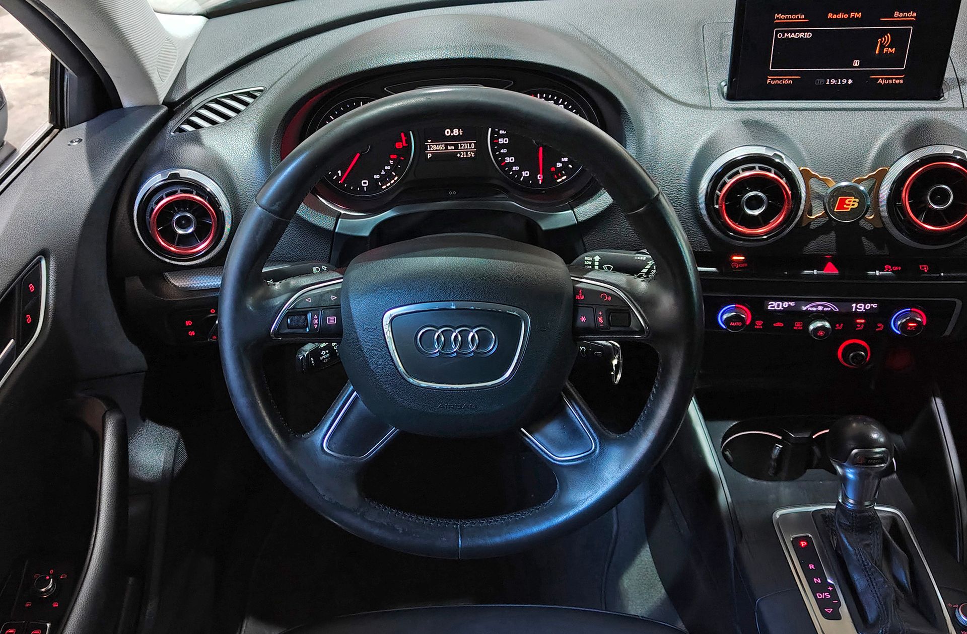 Audi A3 Ambiente Edición especial 2.0 TDI S tronic - foto 23