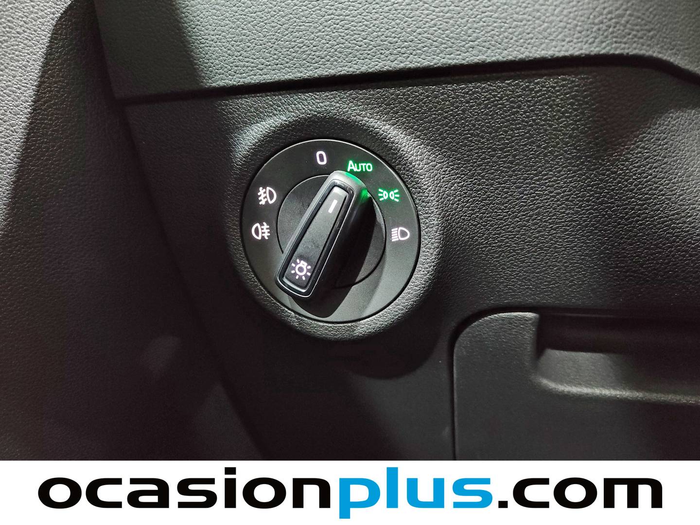 Foto Skoda Karoq Skoda Karoq 1.6 TDI Ambition (115 CV)