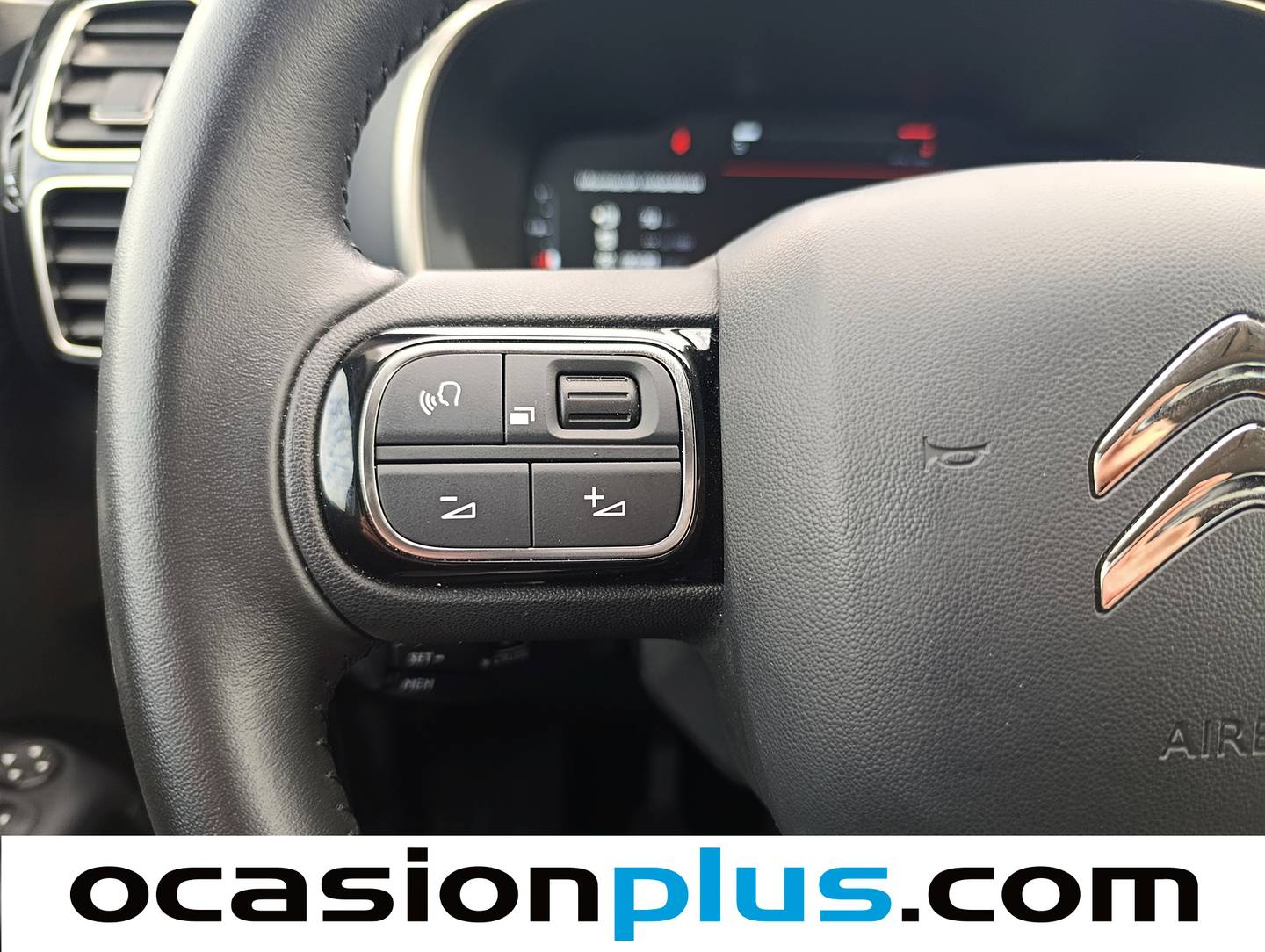 Foto Citroën C5 Aircross Citroen C5 Aircross PureTech 130 S&S Plus  (131 CV)