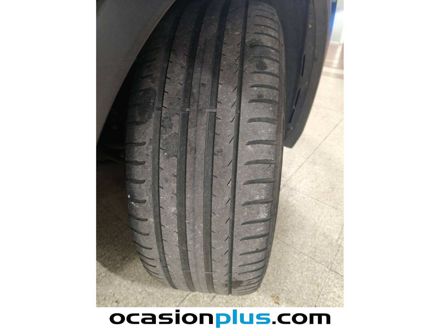 Foto Volkswagen Tiguan Volkswagen Tiguan Sport 1.5 TSI (150 CV) DSG Pack R-Line