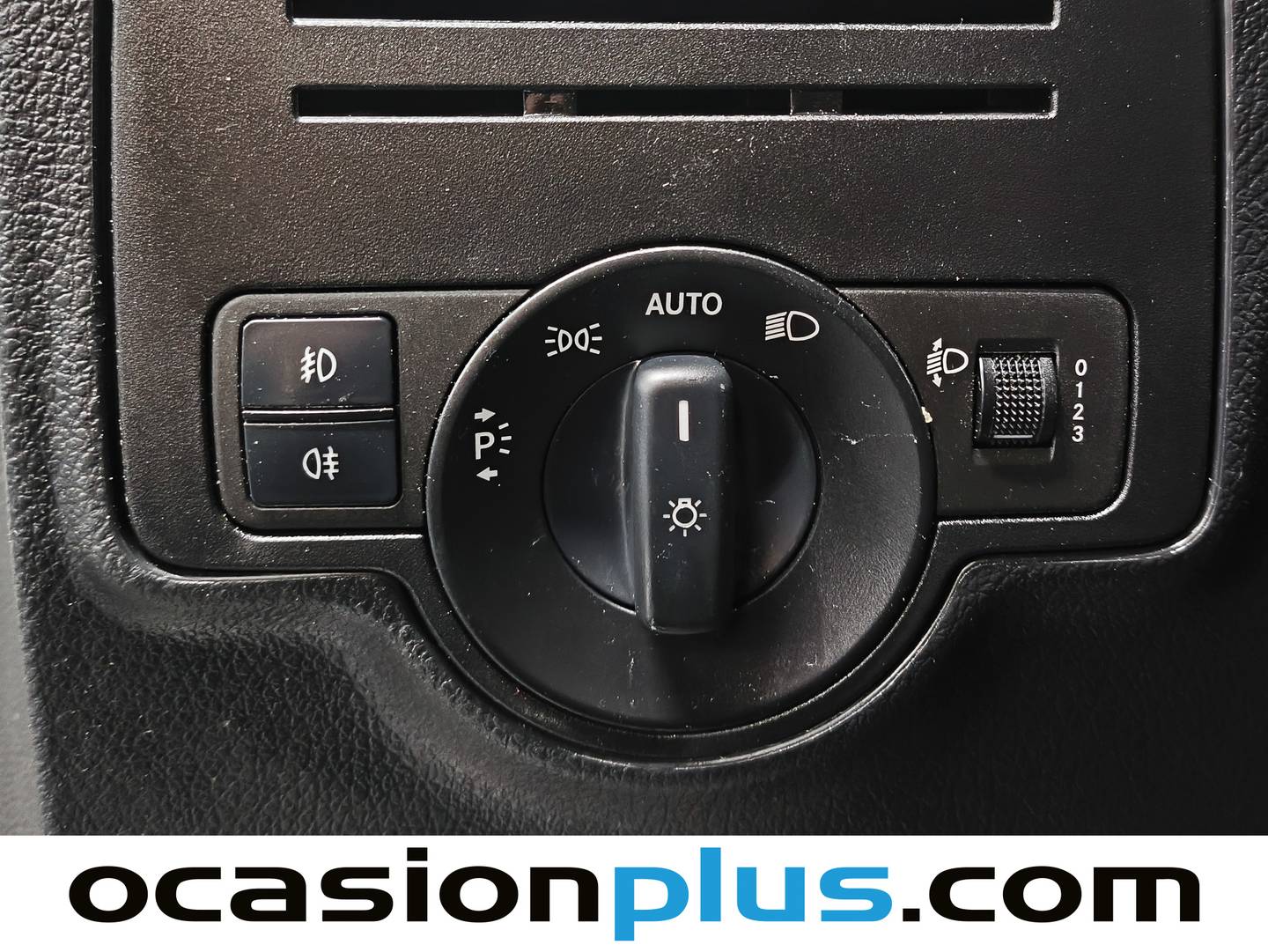 Foto Mercedes Vito Mercedes-Benz Vito Furgon 109 CDI Compacta (88 CV) 3 Plazas