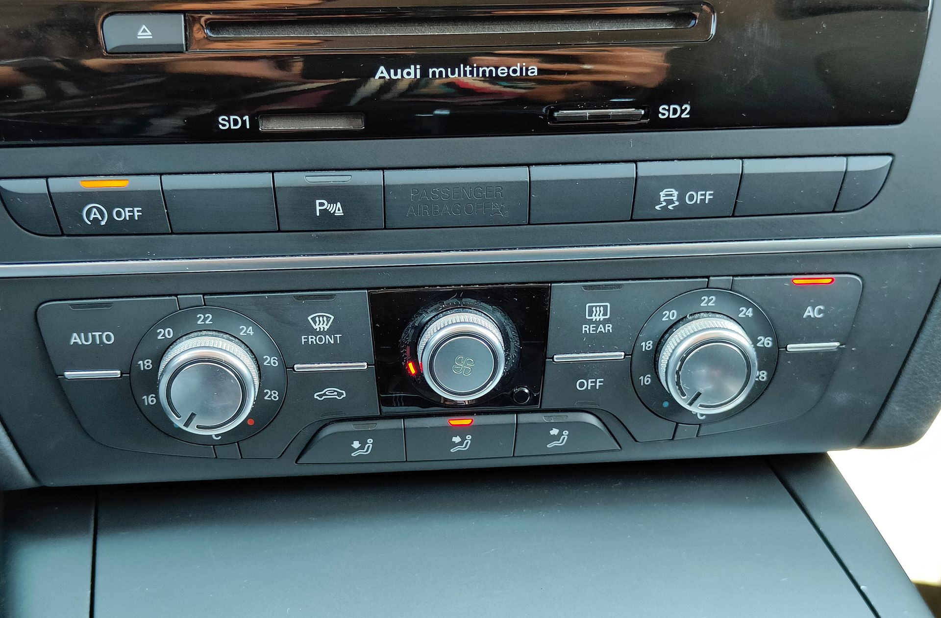 Audi A6 2.0 TDI Multitronic - foto 33