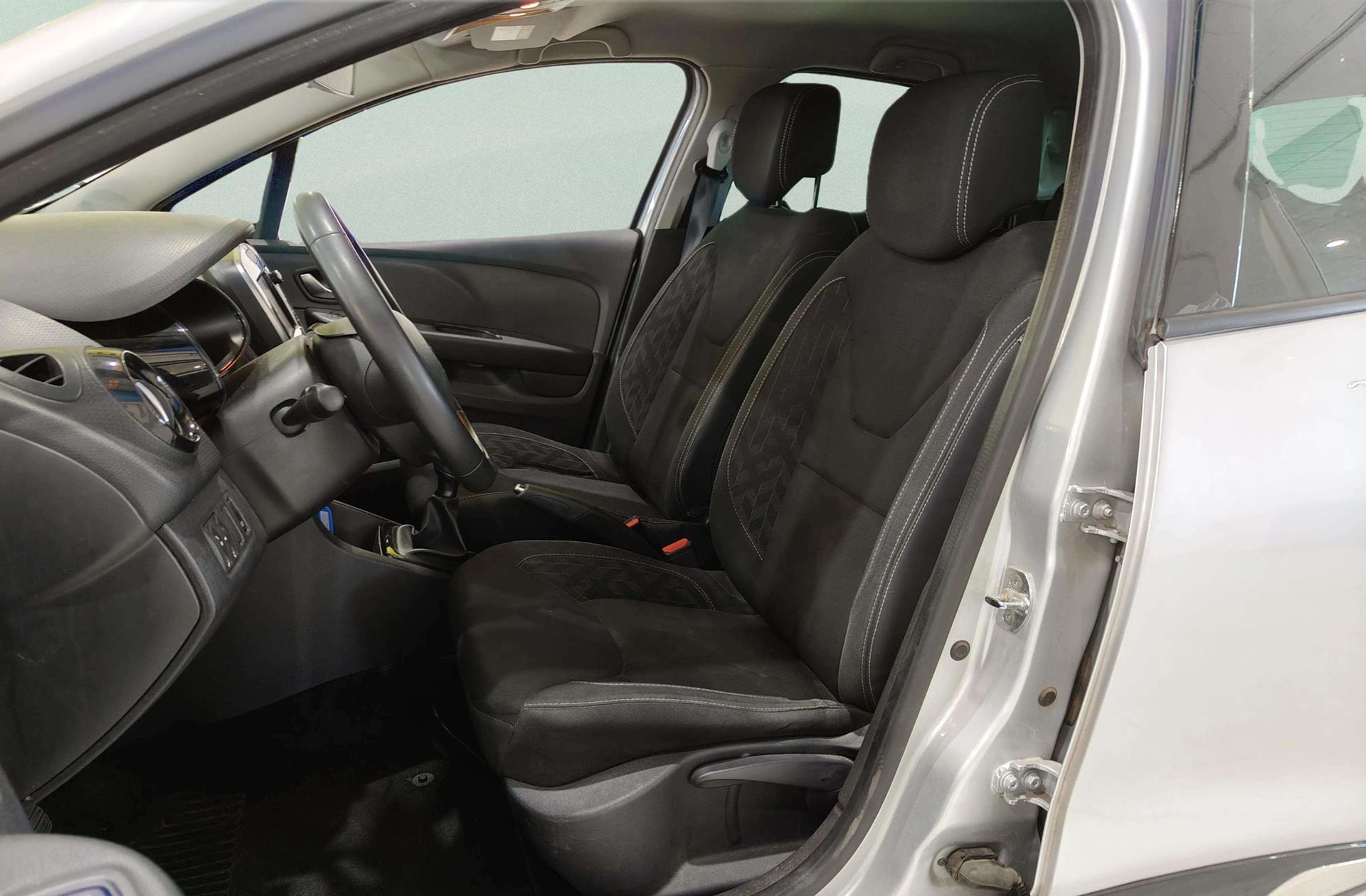 Renault Clio Limited TCe - foto 10