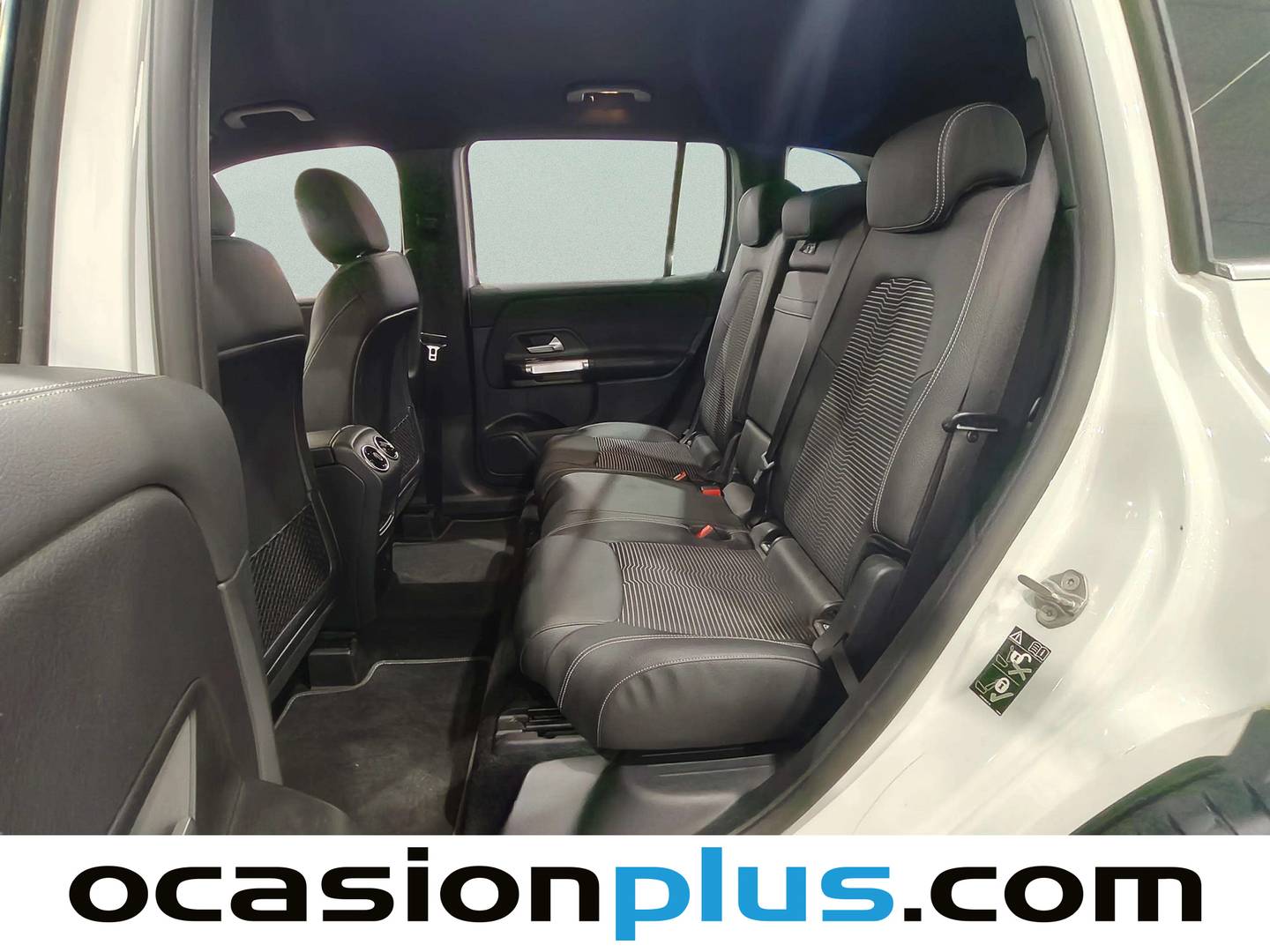 Foto Mercedes GLB Mercedes-Benz GLB 220 D 4Matic DCT (190 CV)