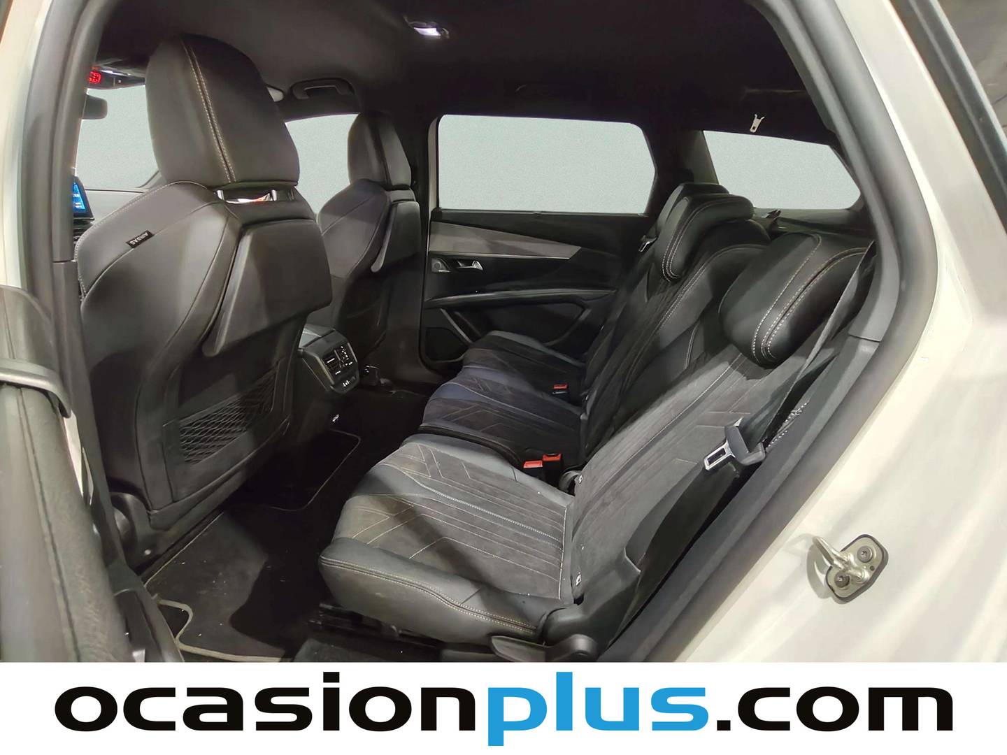 Foto asientos traseros Peugeot 5008 Peugeot 5008 BlueHDI 180 S&S GT Pack EAT8 (180 CV) 7 Plazas