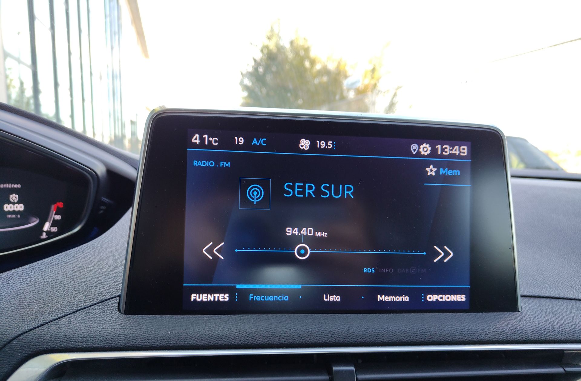 Peugeot 3008 PureTech 130 Active - foto 30