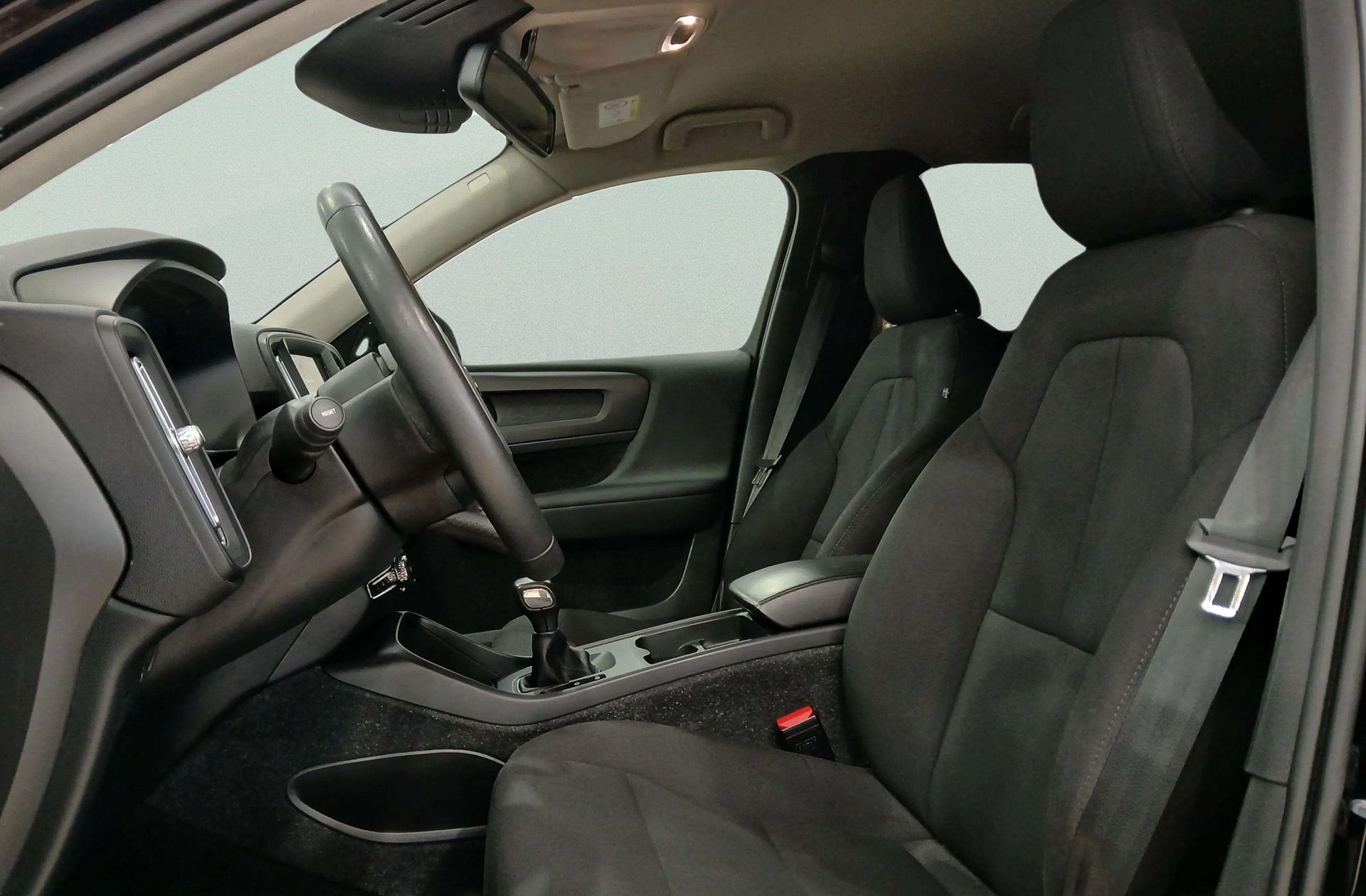 Volvo XC40 T2 Momentum Core - foto 10