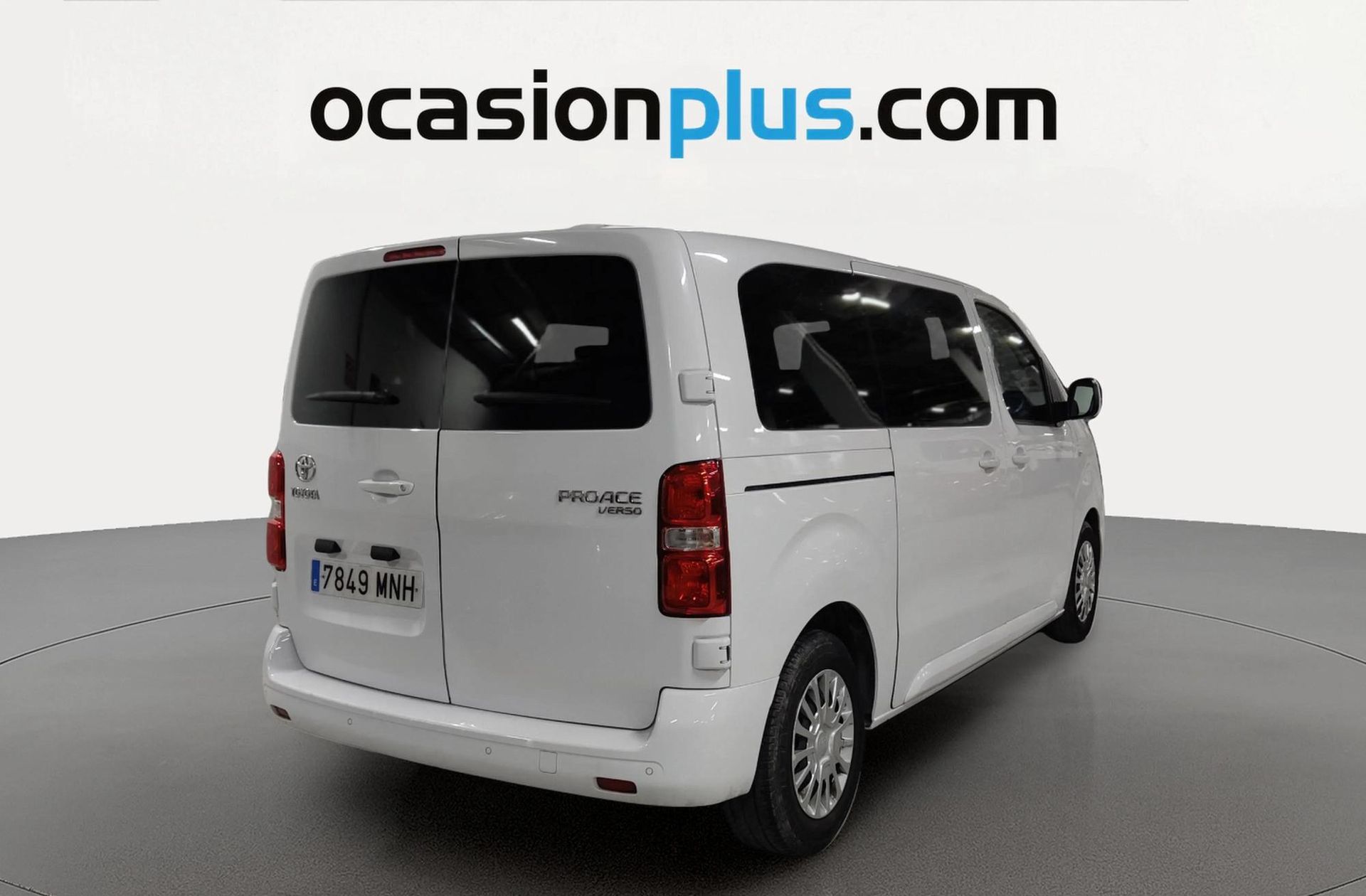 Toyota Proace Verso 2.0D VX Plus Shuttle L1 9 plazas - foto 4