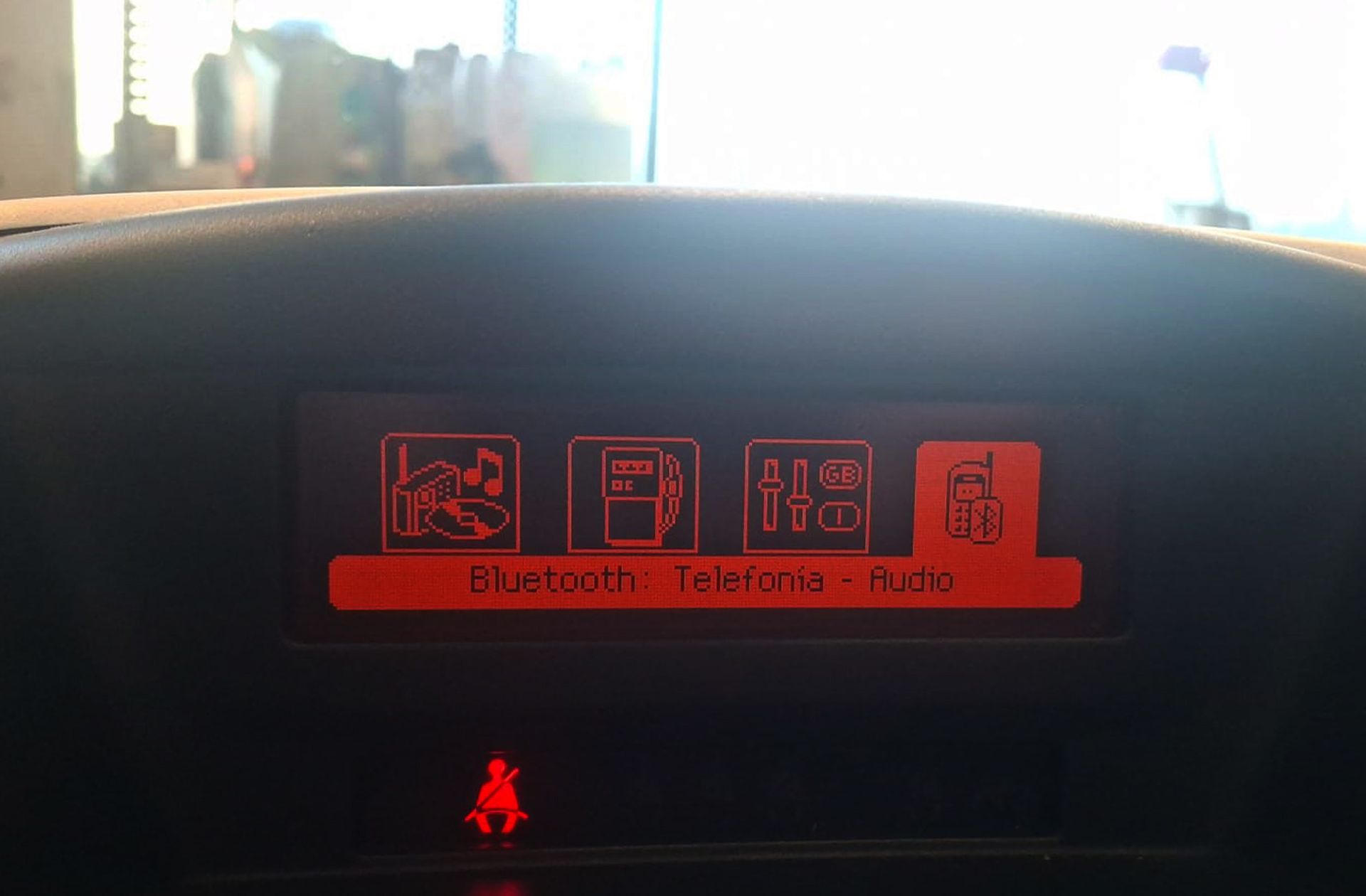 Peugeot 207 1.4 VTi 16v Confort - foto 24