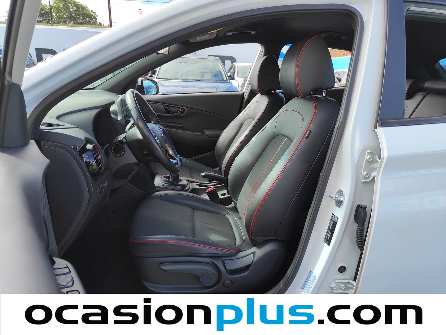 Foto asientos delanteros Hyundai Kona Hyundai Kona 1.0 TGDI SLE 4x2 (120 CV)