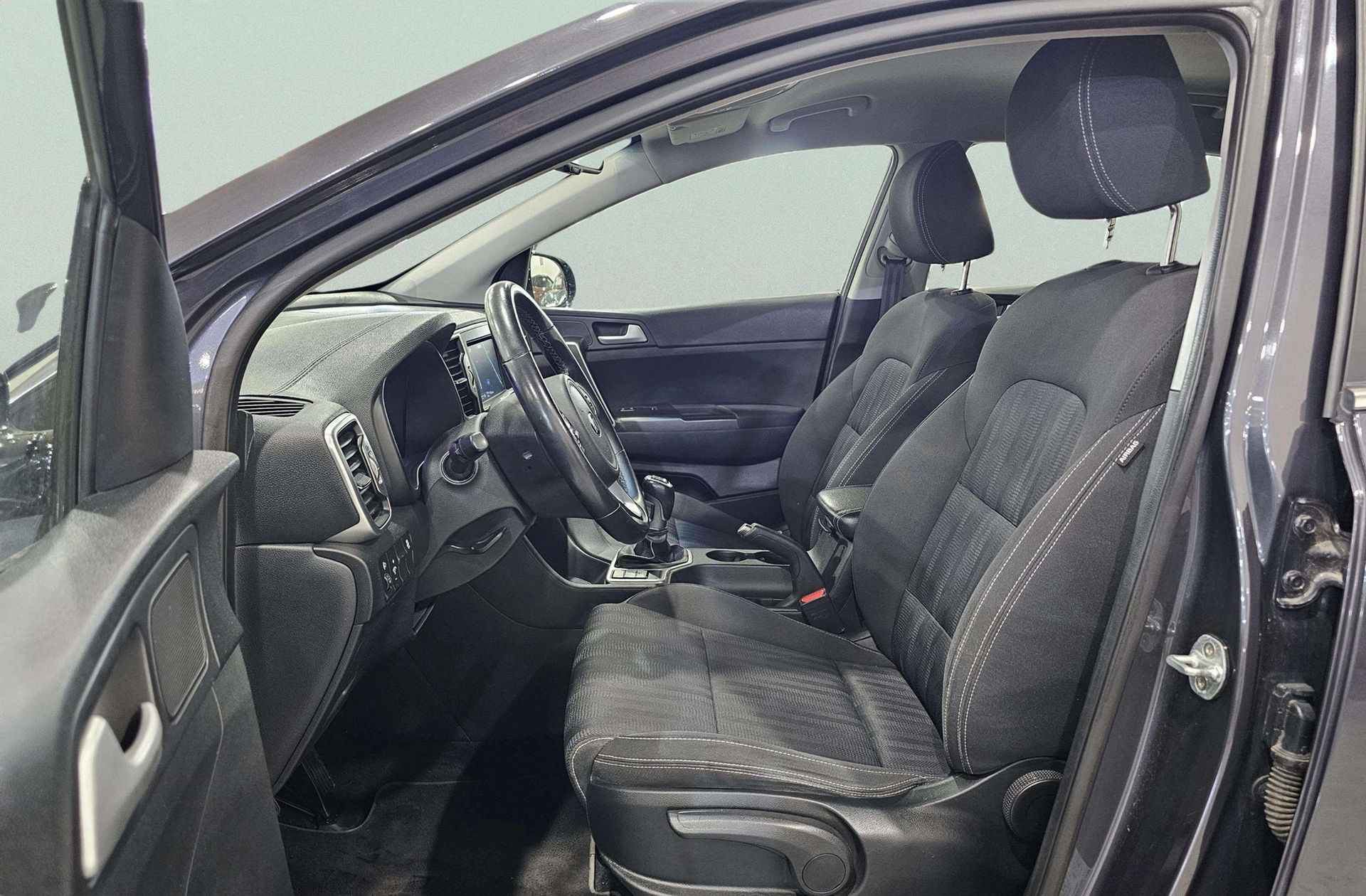 Kia Sportage 1.7 CRDi Business Eco-Dynamic 4x2 - foto 10
