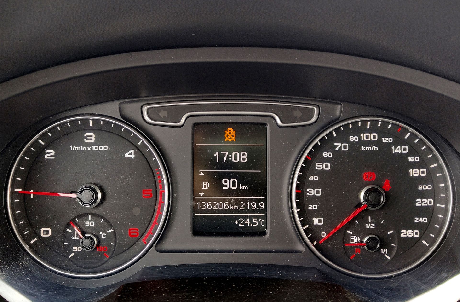 Audi Q3 Advanced edition 2.0 TDI - foto 19