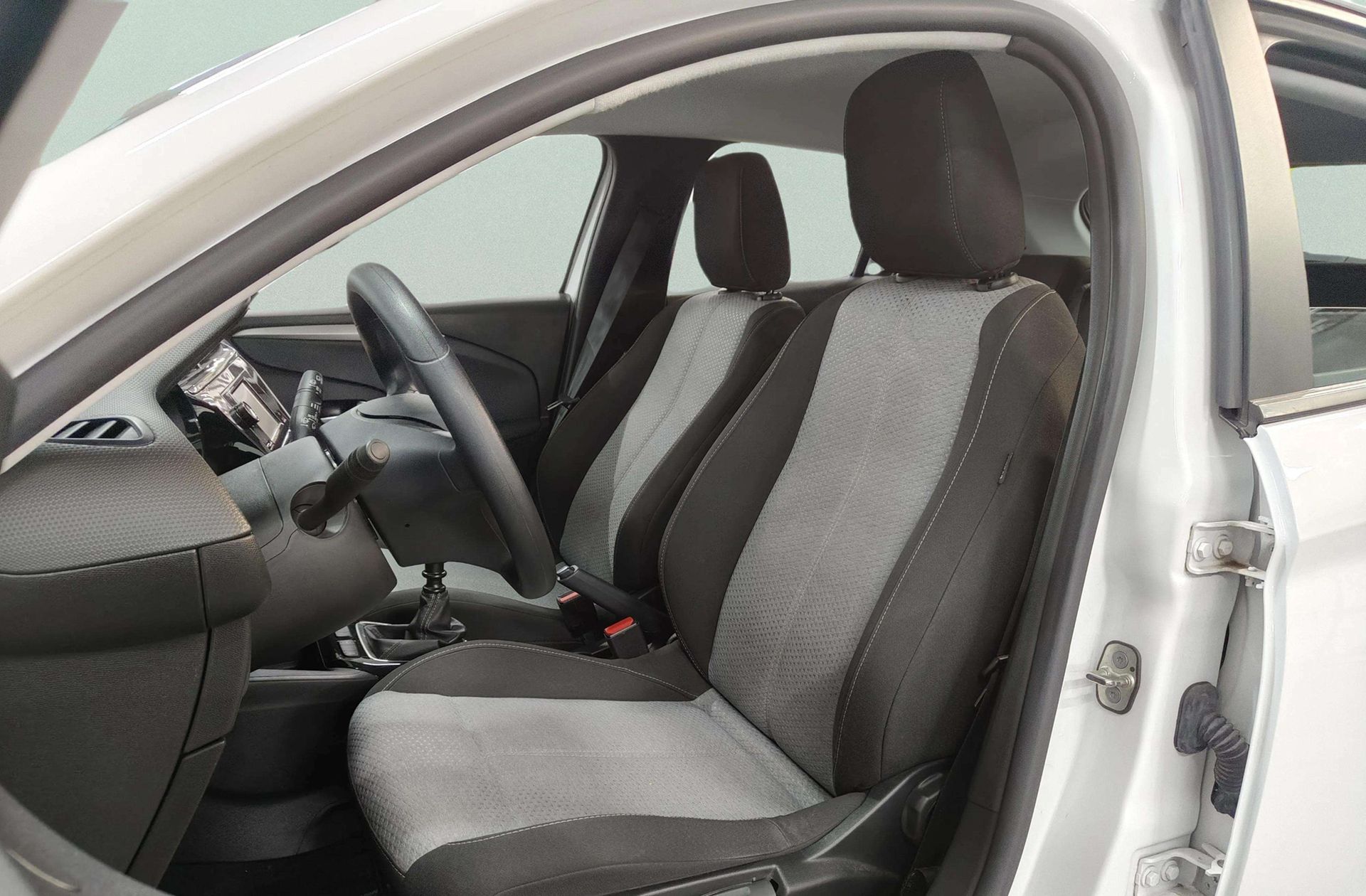 Opel Corsa 1.2 Turbo XHL Edition - foto 9
