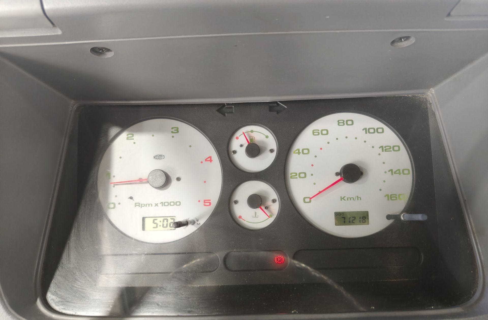 Nissan Cabstar E Chasis 3.0 TL 120.35/1 corta - foto 16