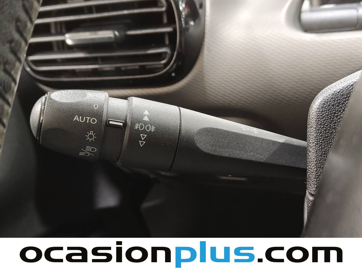 Citroën C4 Cactus Citroen C4 Cactus PureTech 82 Feel Edition (82 CV) manual