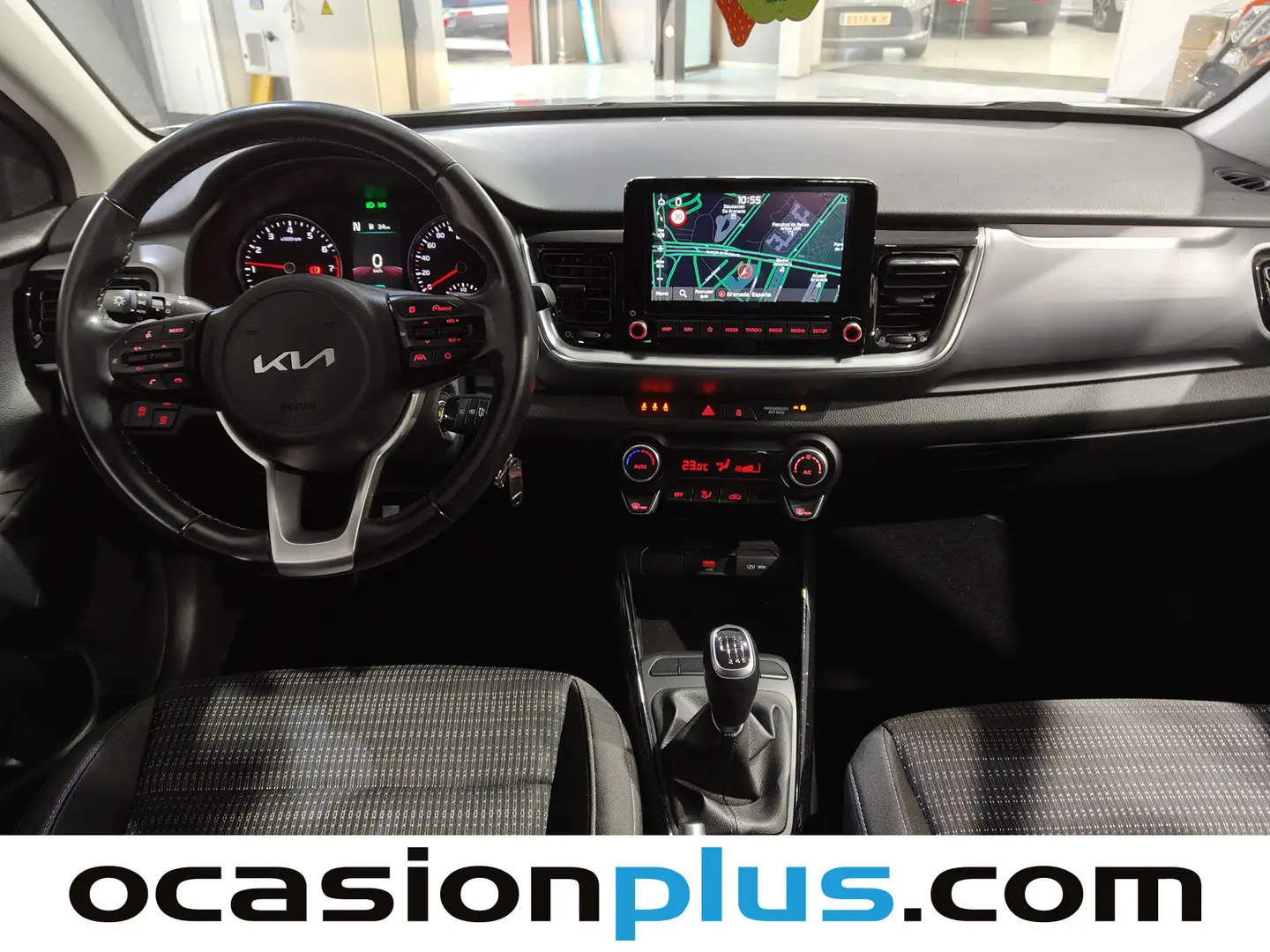 Foto KIA Stonic Kia Stonic 1.0 T-GDi MHEV Drive iMT (100 CV)