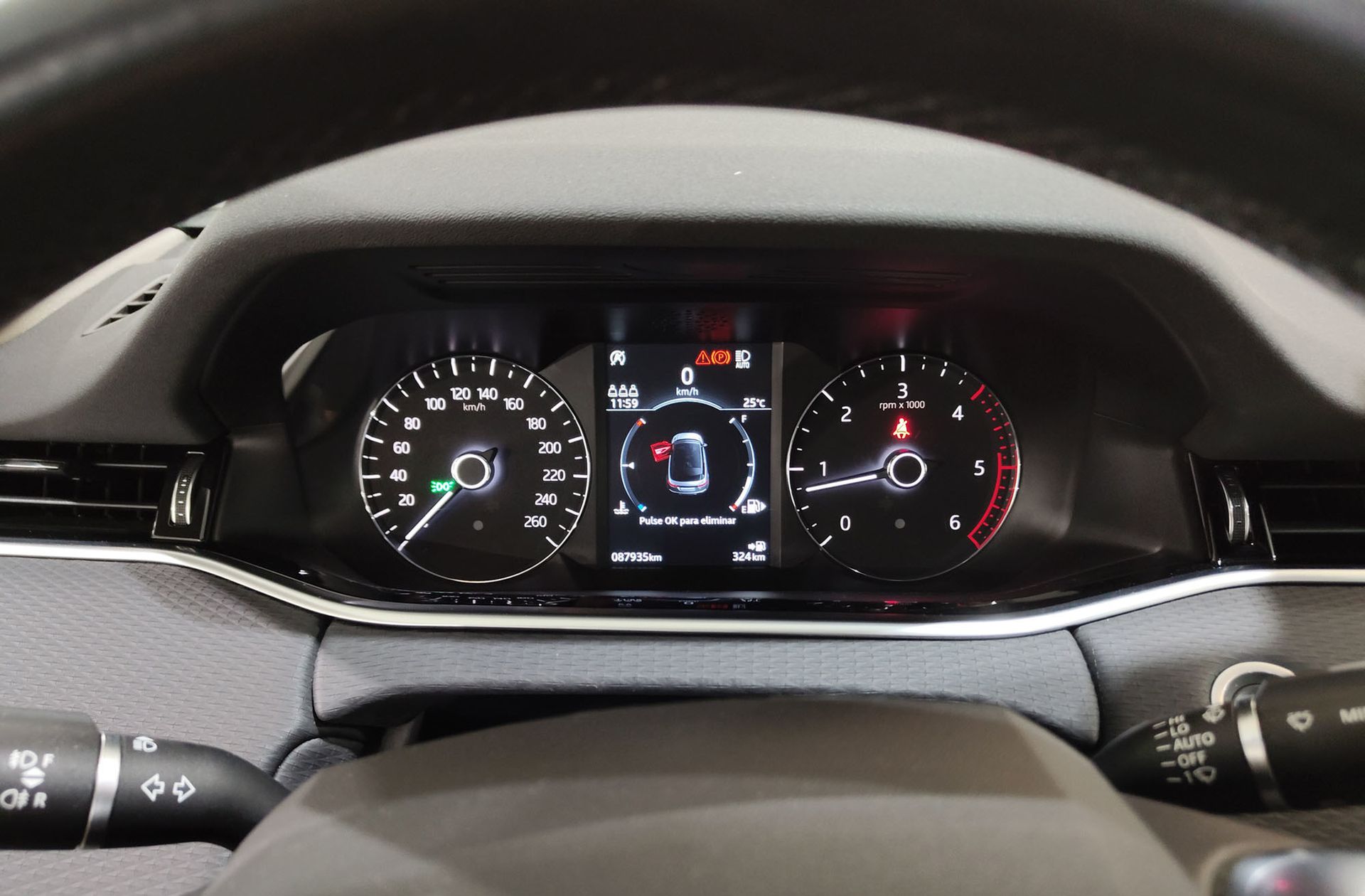 Land Rover Range Rover Evoque D150 Standard FWD - foto 21