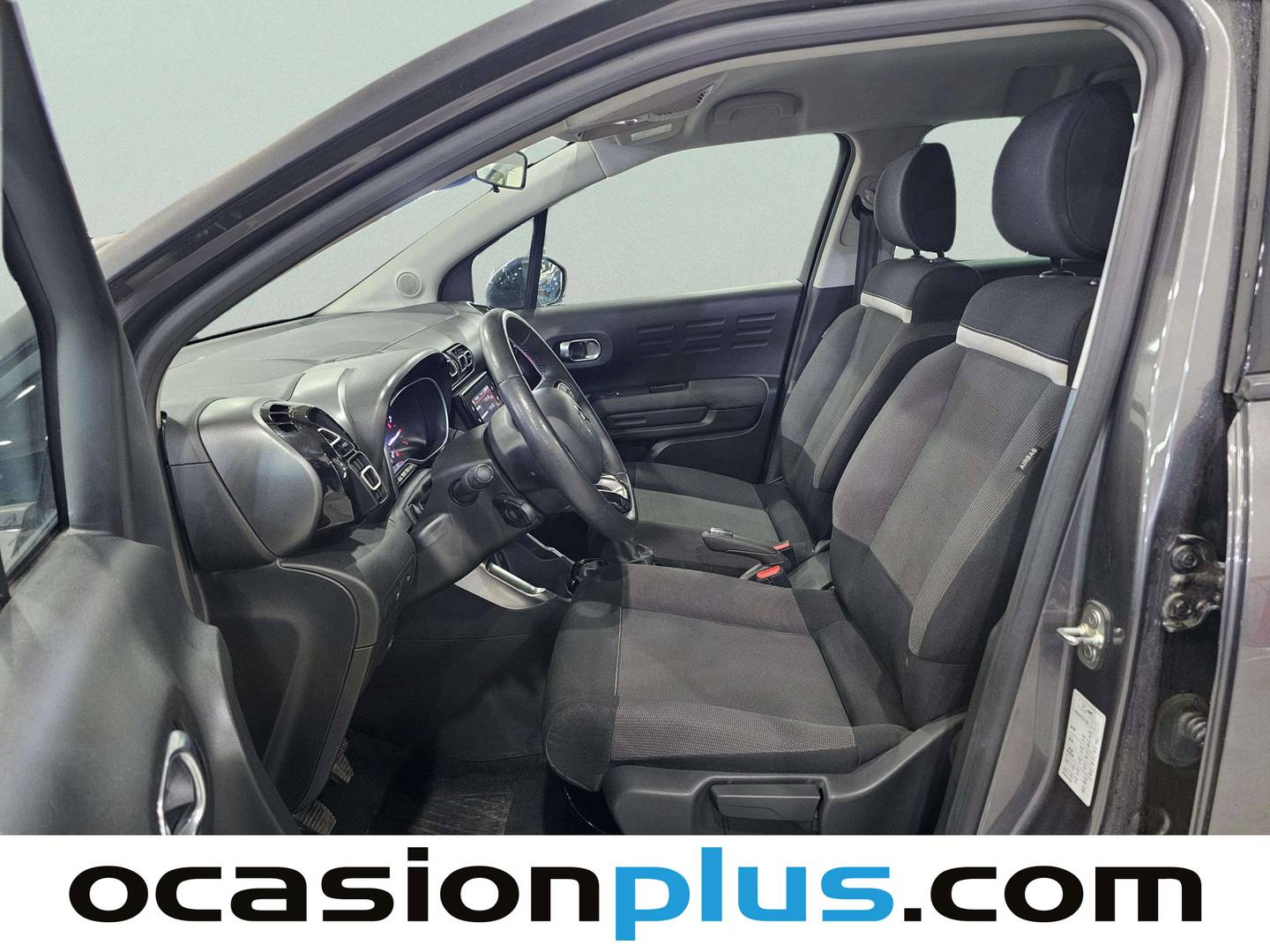 Foto asientos delanteros Citroën C3 Aircross Citroën C3 Aircross PureTech 110 S&S Shine (110 CV)