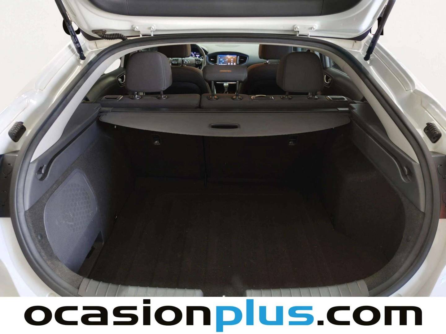 Fotos maletero Hyundai IONIQ Hyundai Ioniq 1.6 GDI HEV Tecno DCT (141 CV)