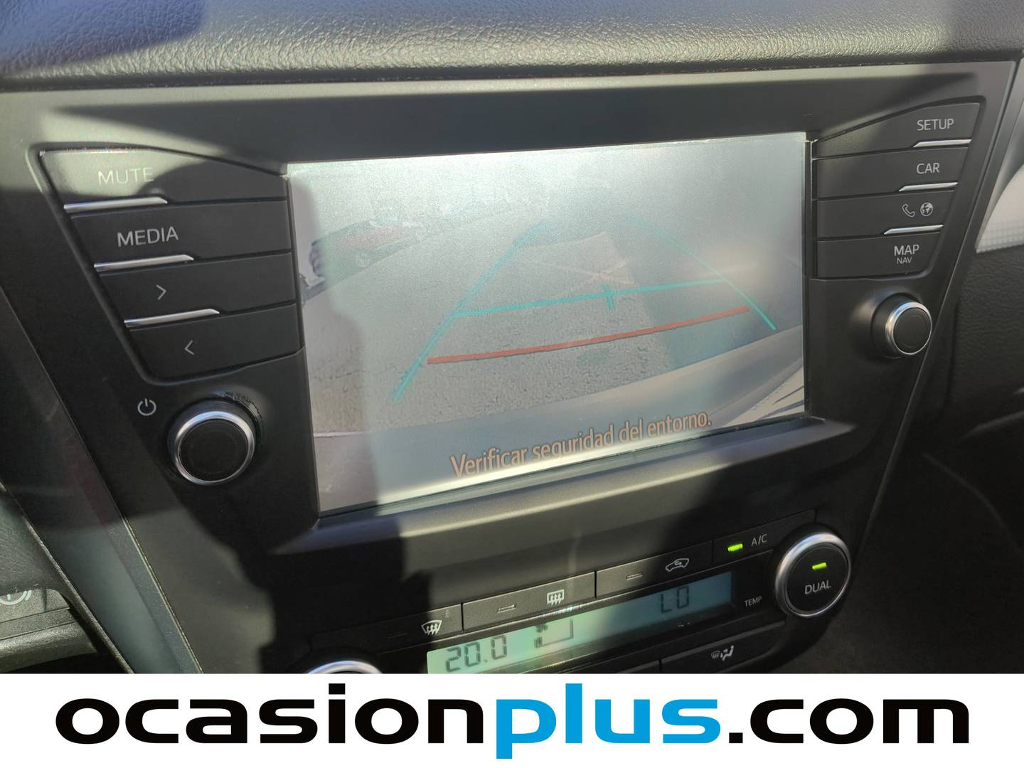 Extras del Toyota Avensis Toyota Avensis 150D Touring Sports Executive TS (143 CV)