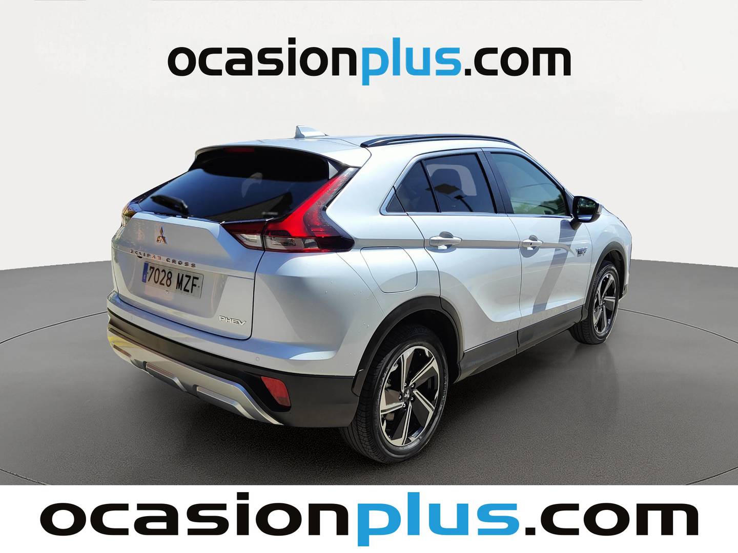 Foto trasera Mitsubishi Eclipse Cross Mitsubishi Eclipse Cross 2.4 PHEV Kaiteki 4WD Auto (188 CV) derecha