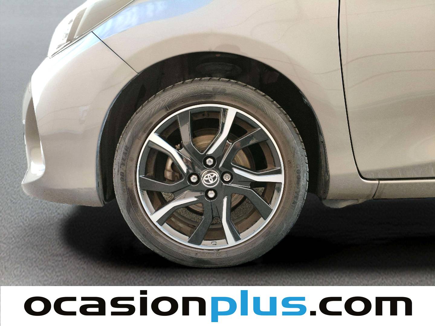Paquetes del Toyota Yaris Toyota Yaris 1.3 100 Feel (99 CV)