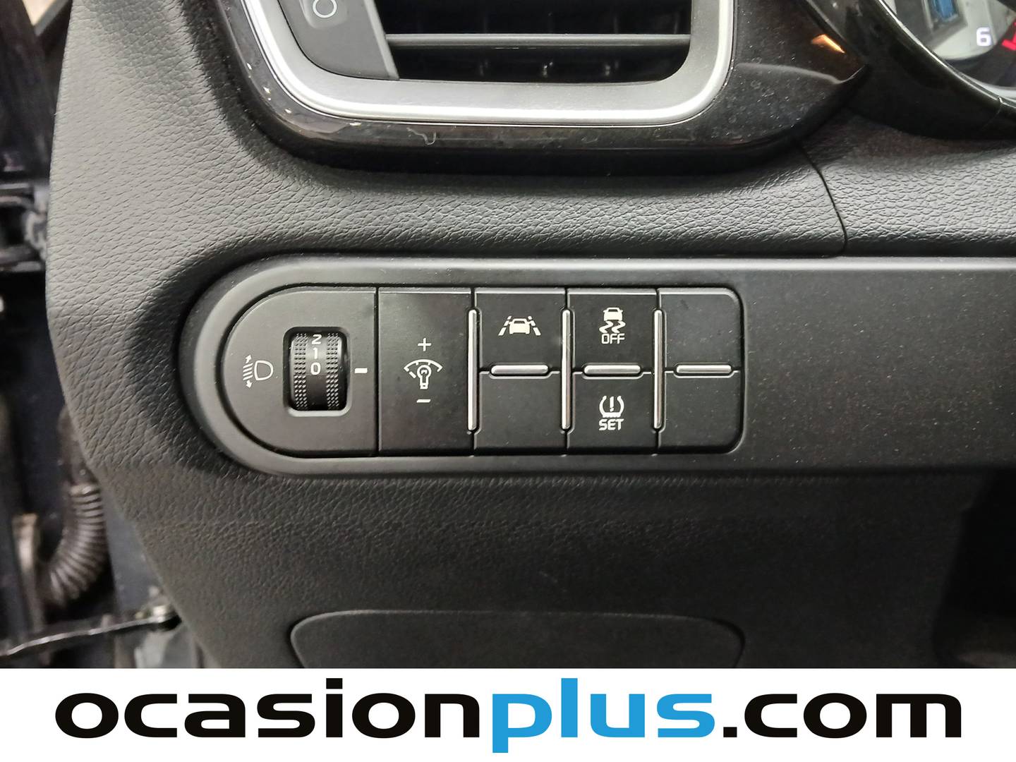 KIA Ceed Tourer KIA Ceed Tourer Tourer 1.6 MHEV Tech DCT (136 CV) de segunda mano