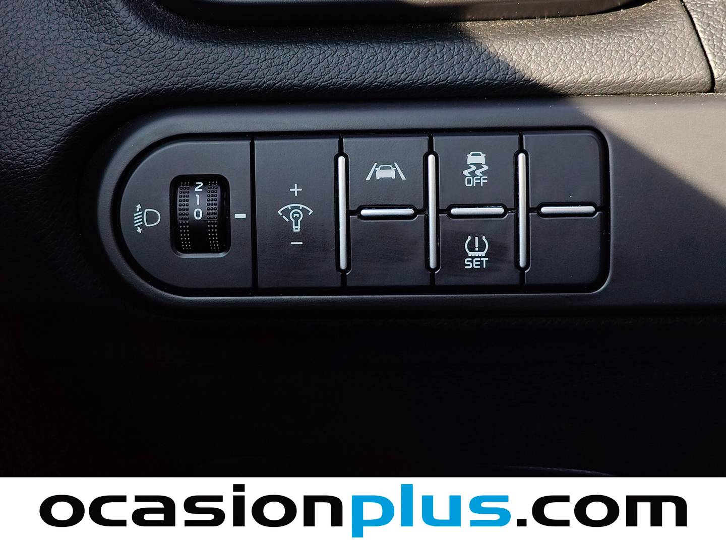 Acabados KIA Ceed Kia Ceed 1.6 MHEV iMT Drive (136 CV)