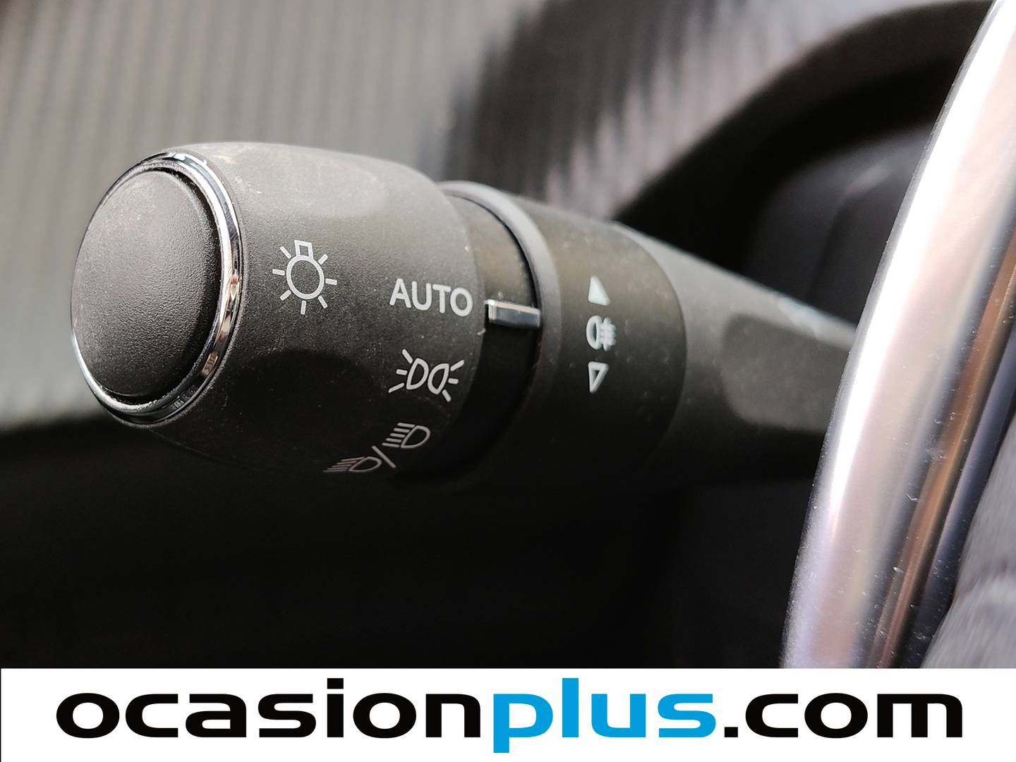 Accesorios del Peugeot 2008 Peugeot 2008 Allure Hybrid eDCS6 (136 CV)