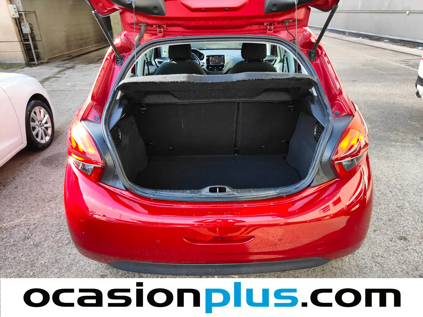 Foto Peugeot 208 Peugeot 208 PureTech 110 S&S Allure (110 CV)