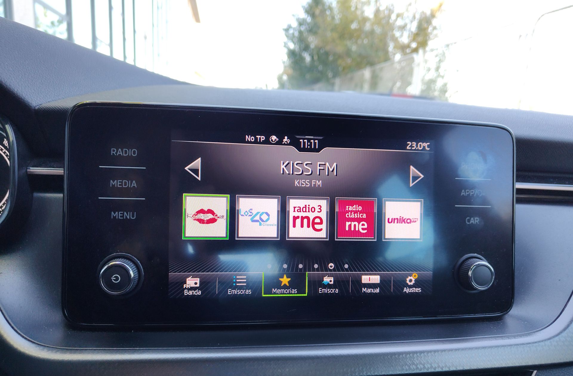 Škoda Kamiq 1.5 TSI Style DSG - foto 30