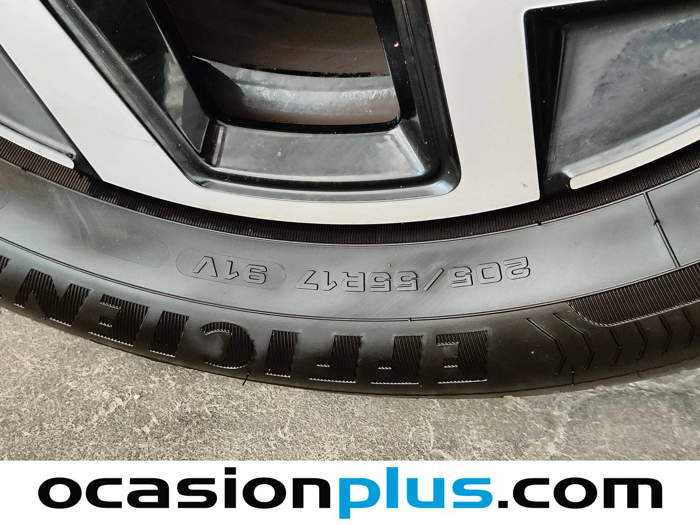 Volkswagen T-Cross Volkswagen T-Cross R-Line 1.0 TSI (116 CV) DSG seminuevo