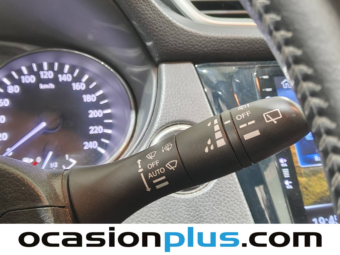 Foto Nissan QASHQAI Nissan Qashqai 1.5 dCi N-Connecta 4x2 (110 CV)