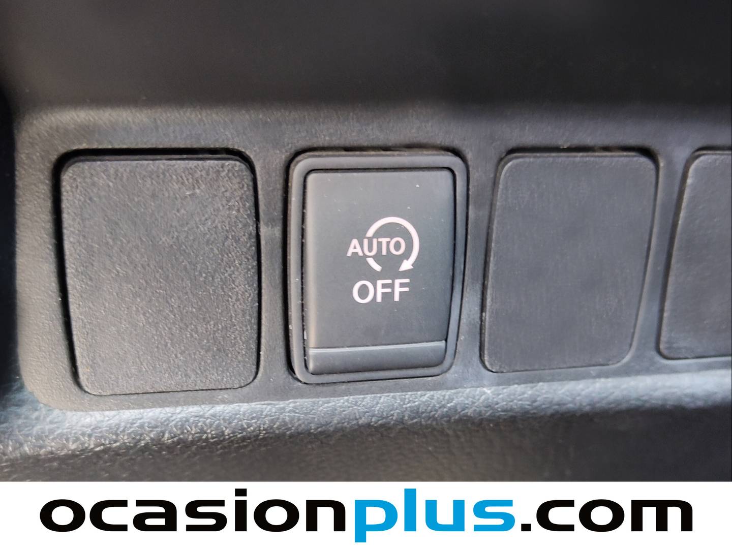 Accesorios del Nissan QASHQAI Nissan Qashqai dCi 130 N-Connecta (130 CV)